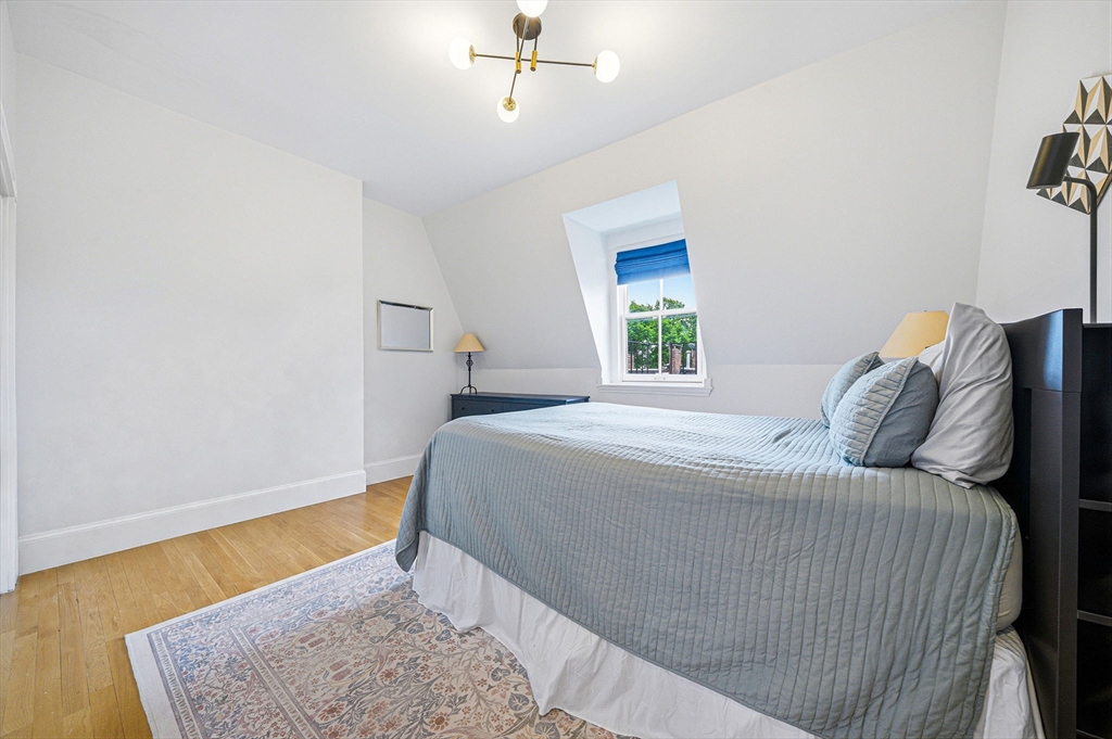 25 Worcester Square # 5