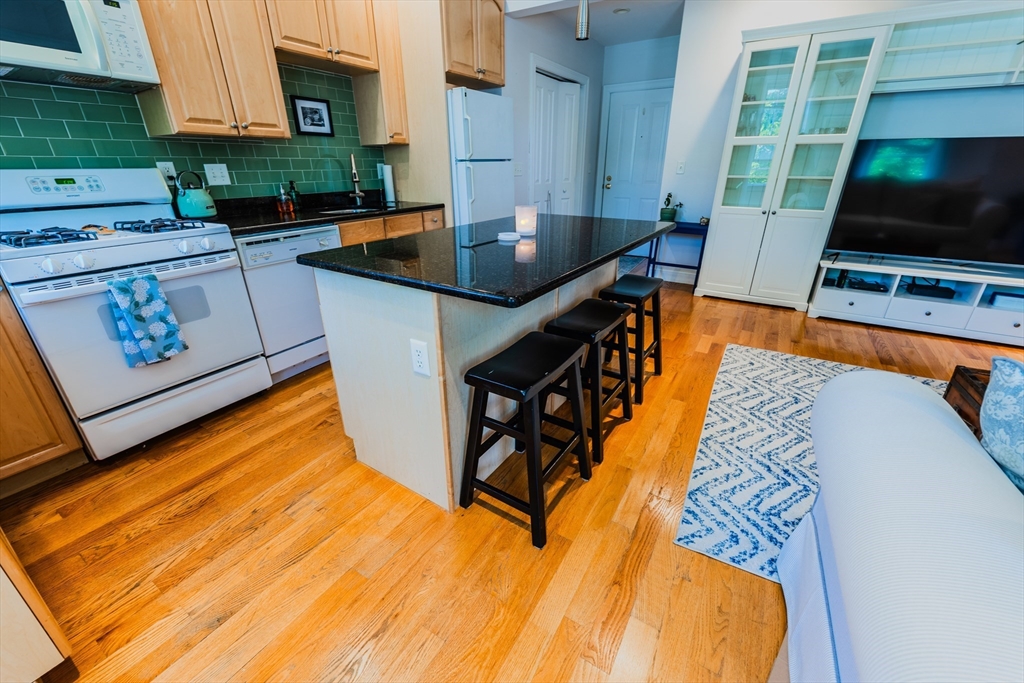146 Clifton Street # 6