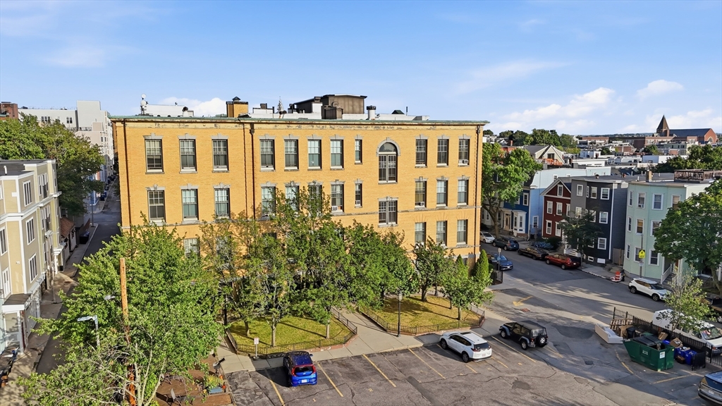 350 W 4th # 310