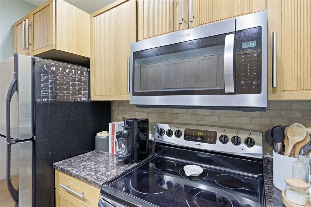 350 W 4th # 310