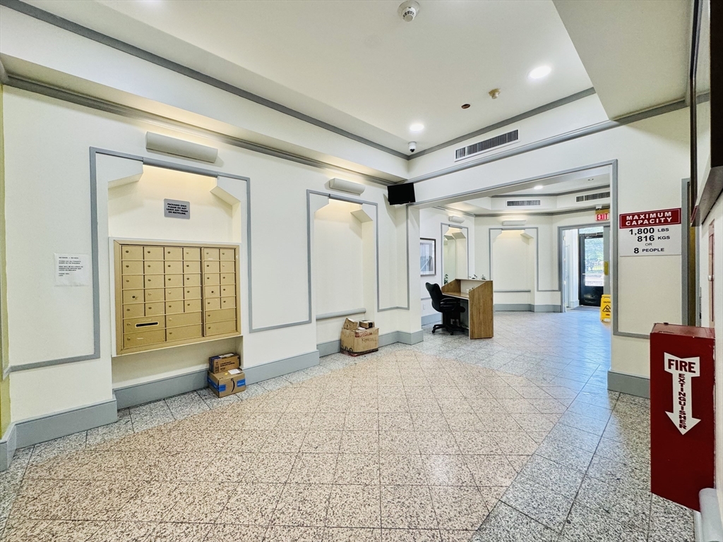 131 Tremont Street # 7B