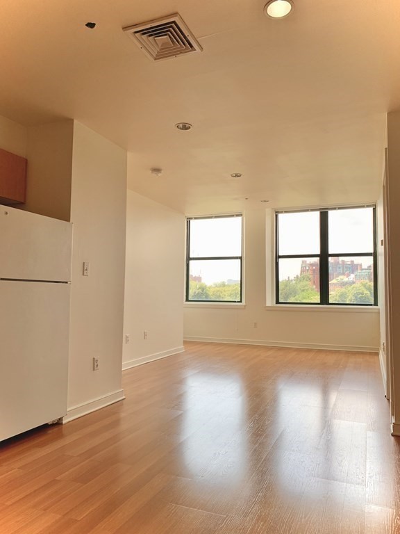131 Tremont Street # 7B