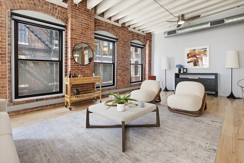 111 Beach St # 3E