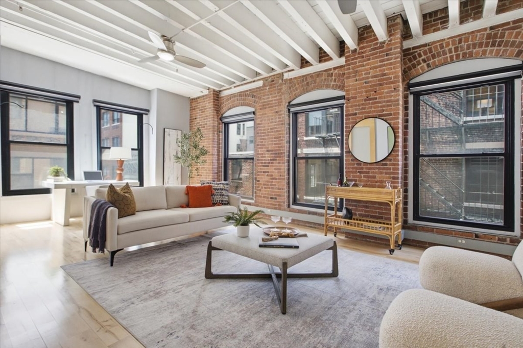 111 Beach St # 3E