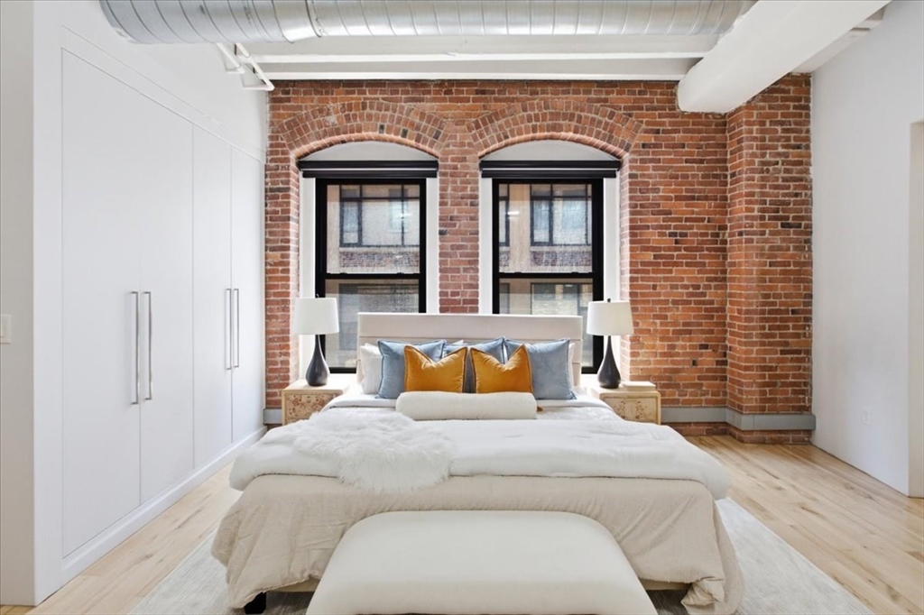 111 Beach St # 3E