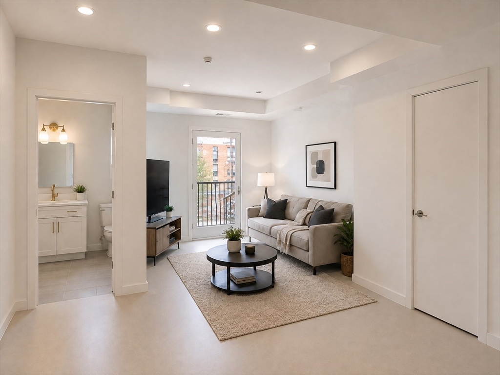 820 Hyde Park Ave. # 202