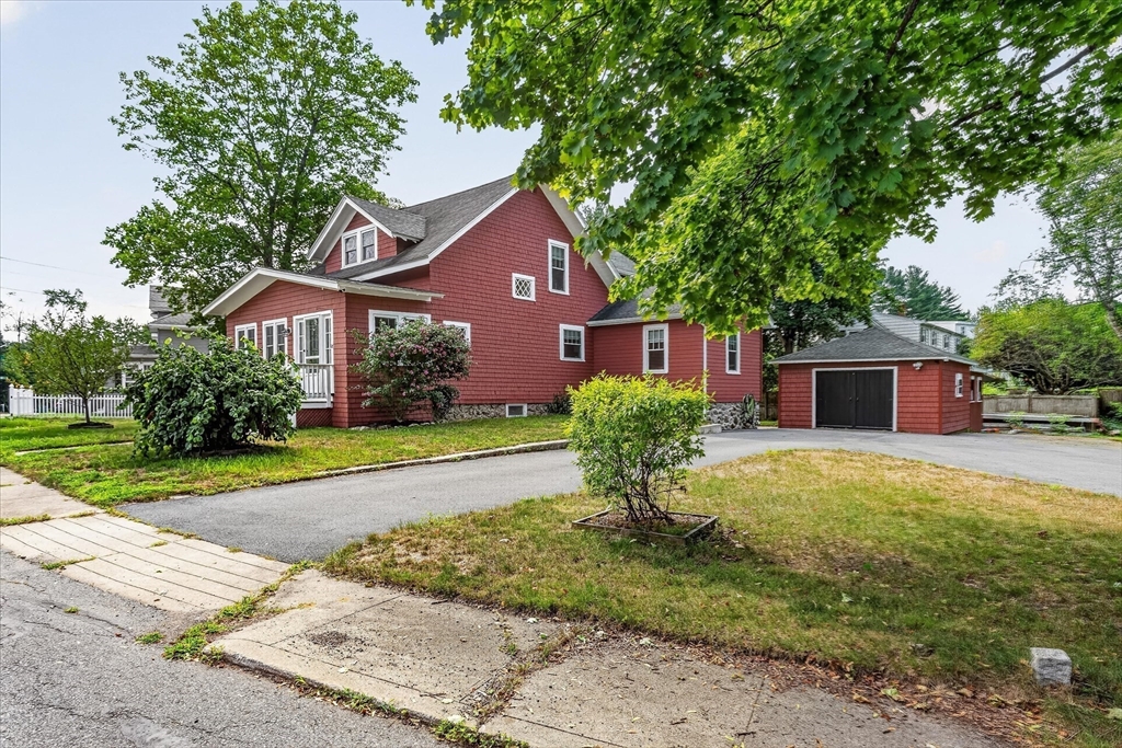28 Twombley Ave