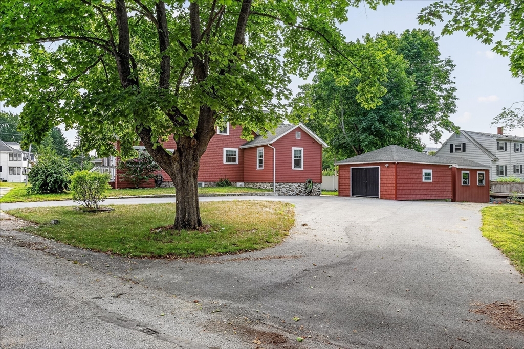 28 Twombley Ave