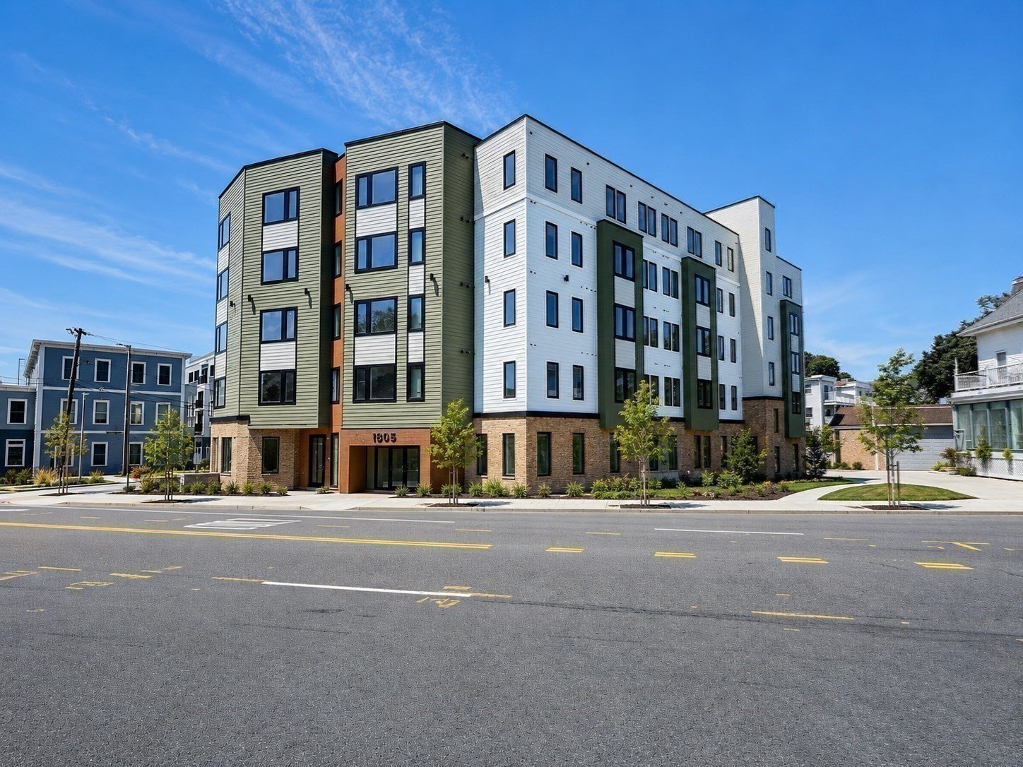 1305 Hyde Park Ave. # 209