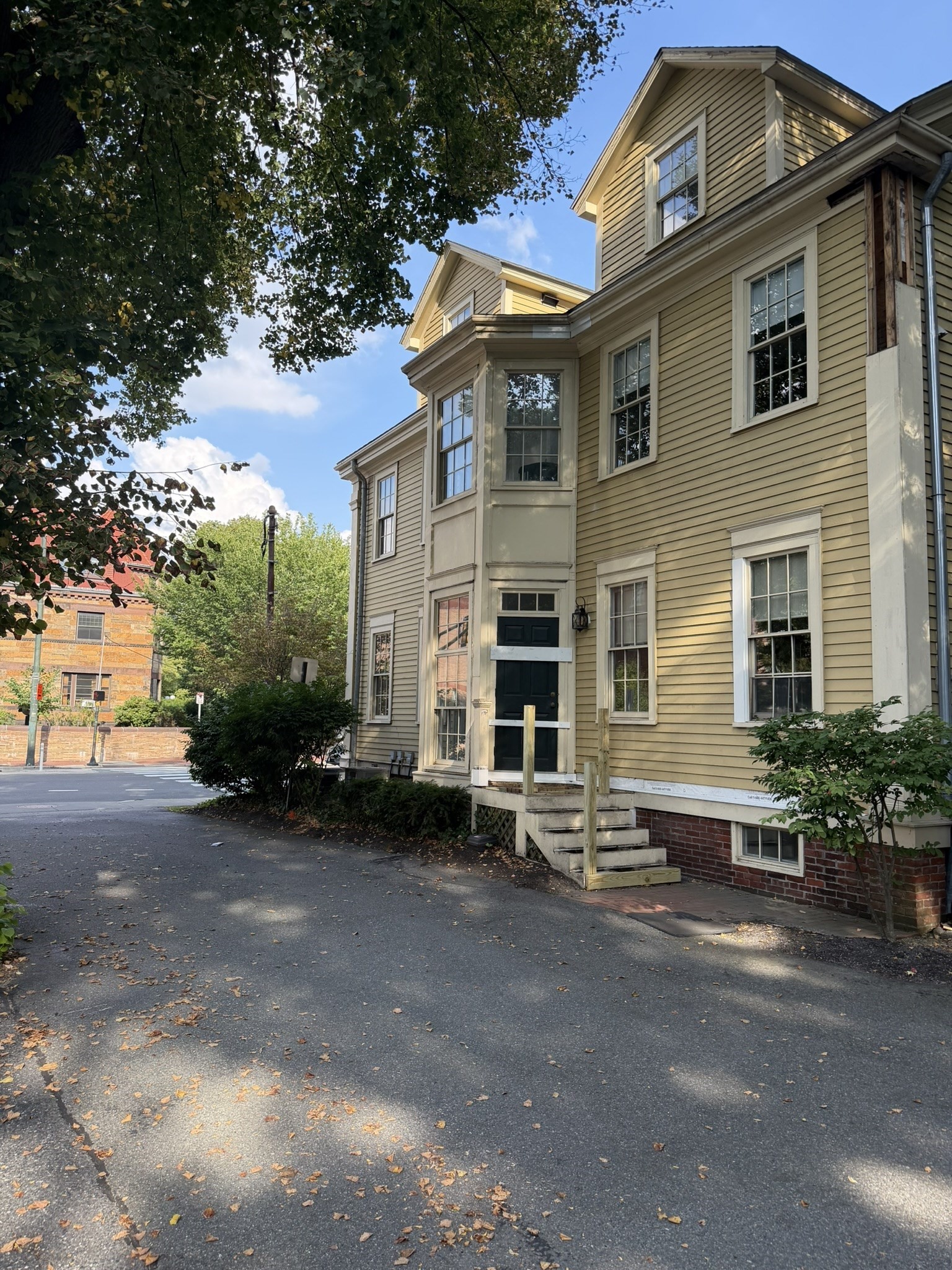 26 Garden Street # 1
