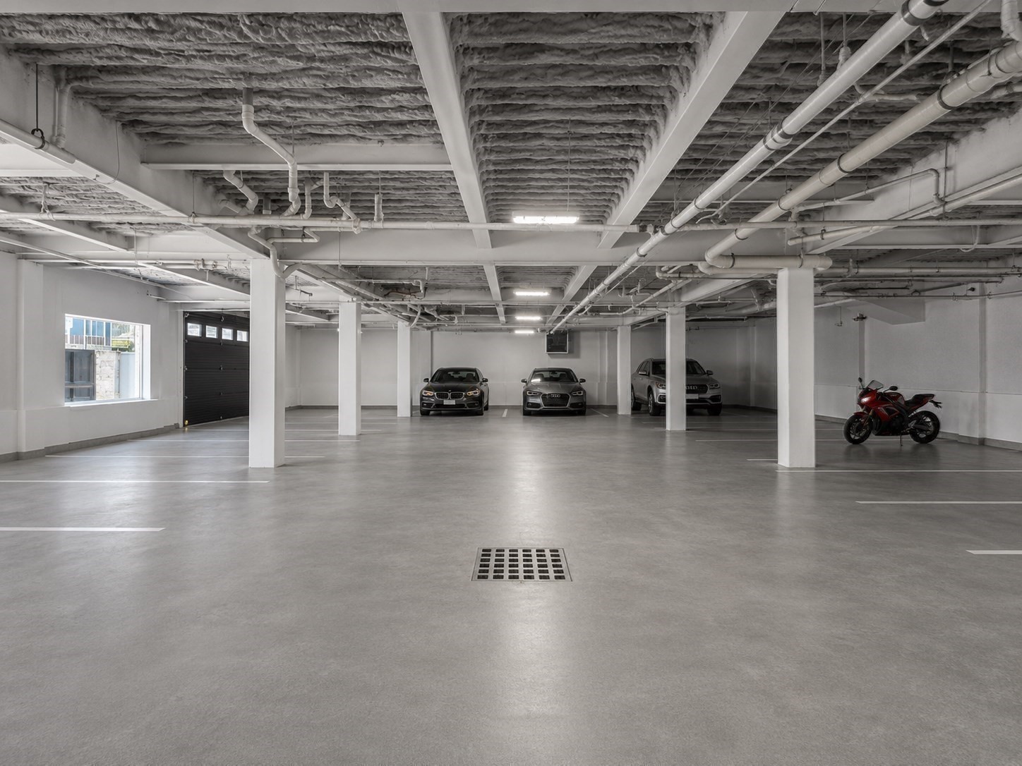1305 Hyde Park Ave. # 213