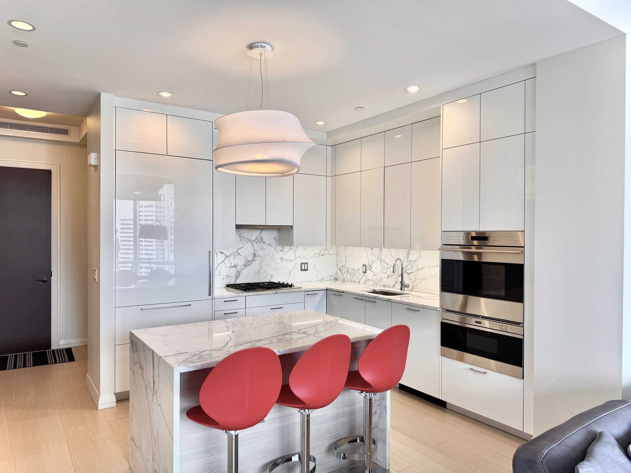 1 Franklin St # 3805