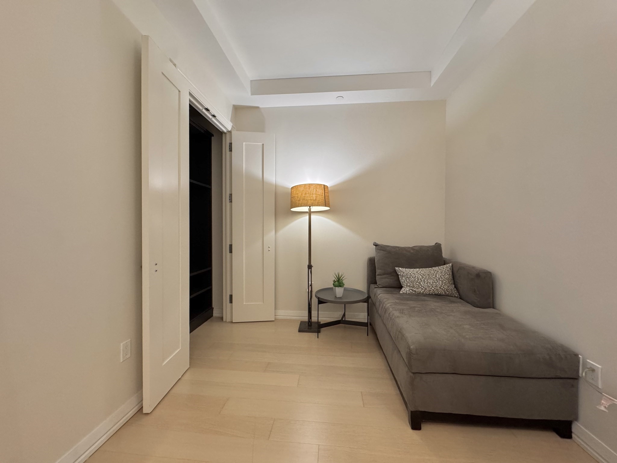 1 Franklin St # 3805