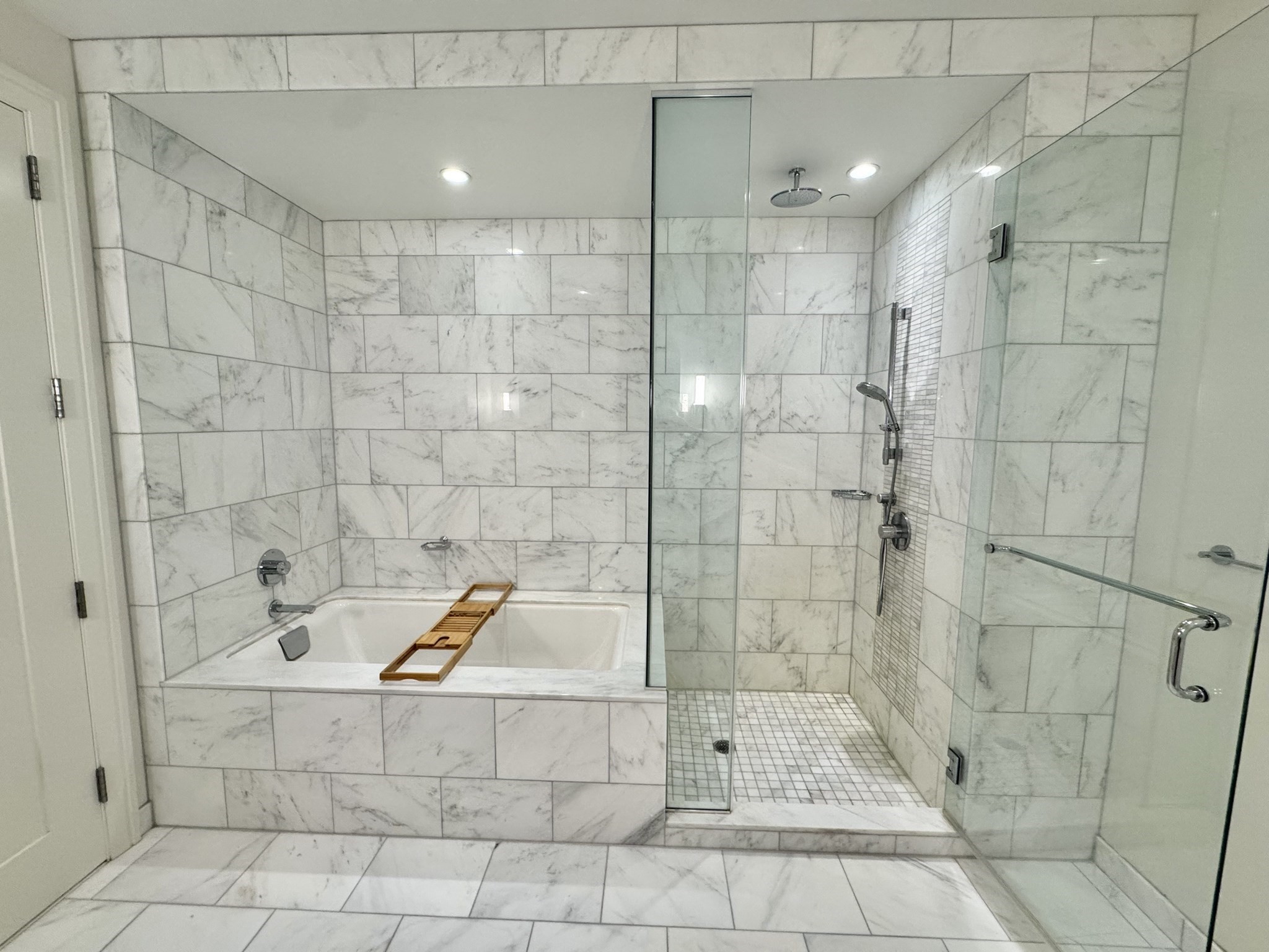 1 Franklin St # 3805