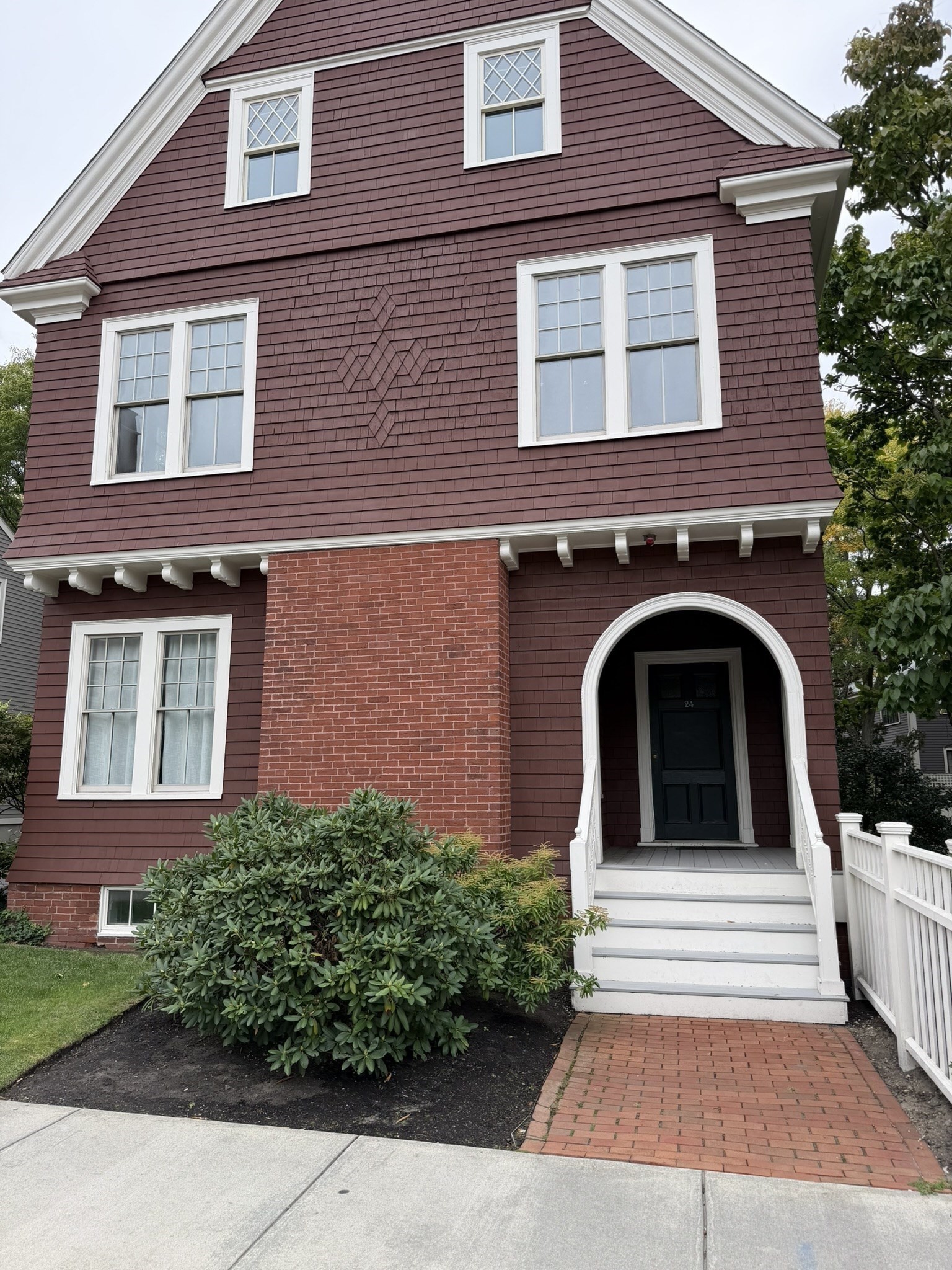 24 Garden Street # 2