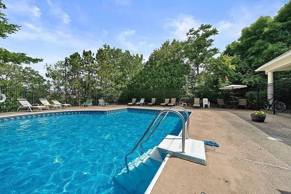200 Falls Blvd # H303
