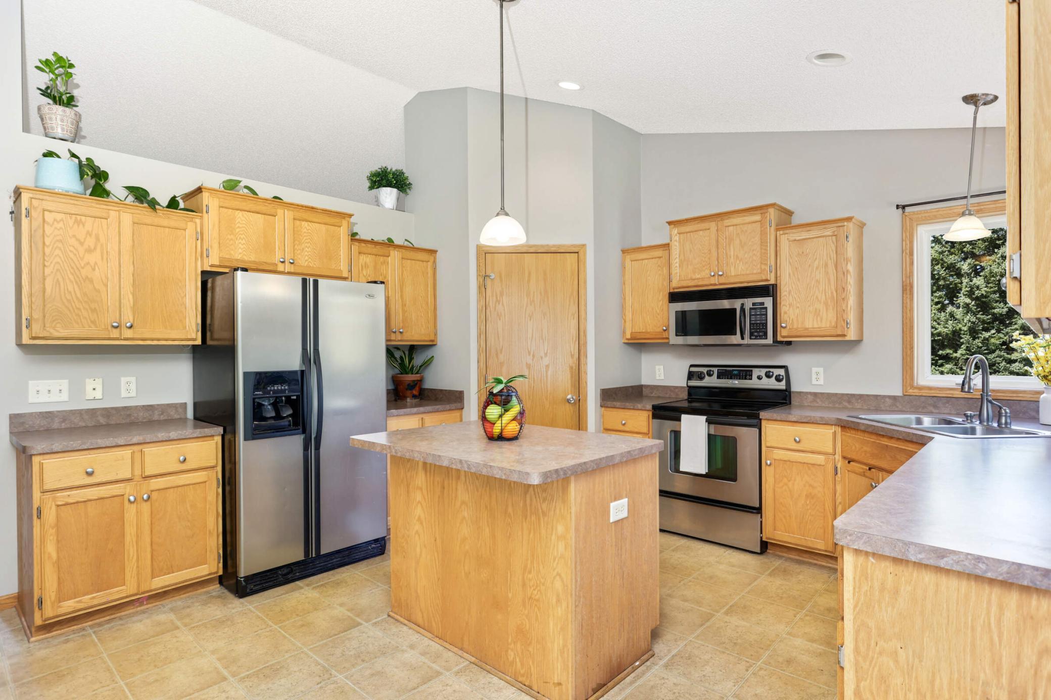 10710 Sailor Way