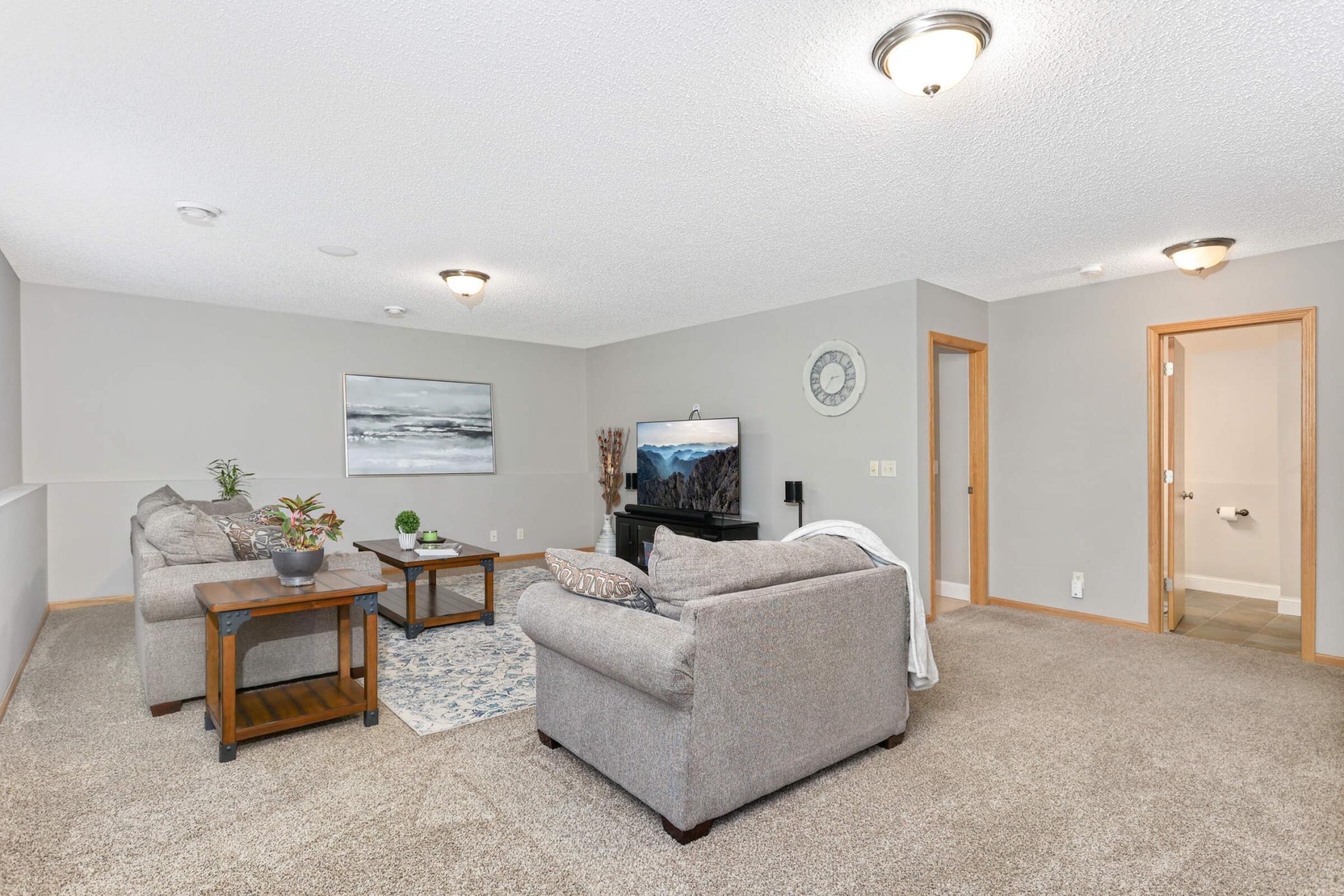 10710 Sailor Way