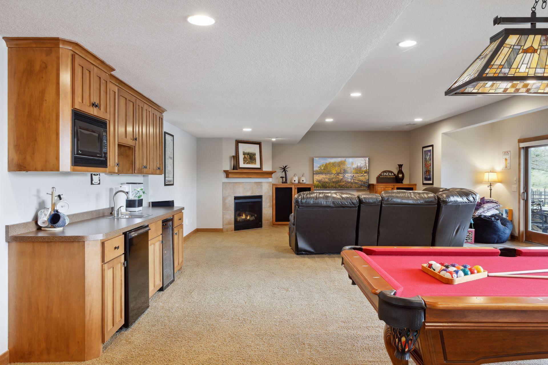 10590 Watersedge Lane