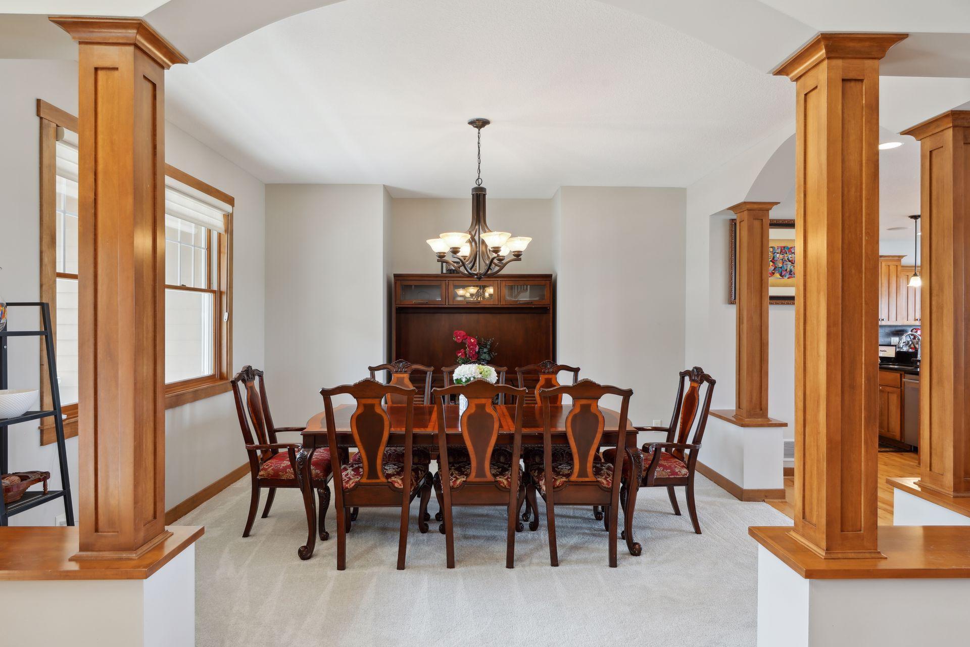 10590 Watersedge Lane