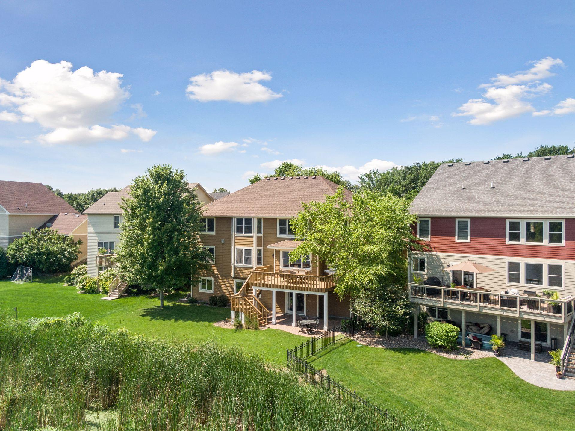 10590 Watersedge Lane