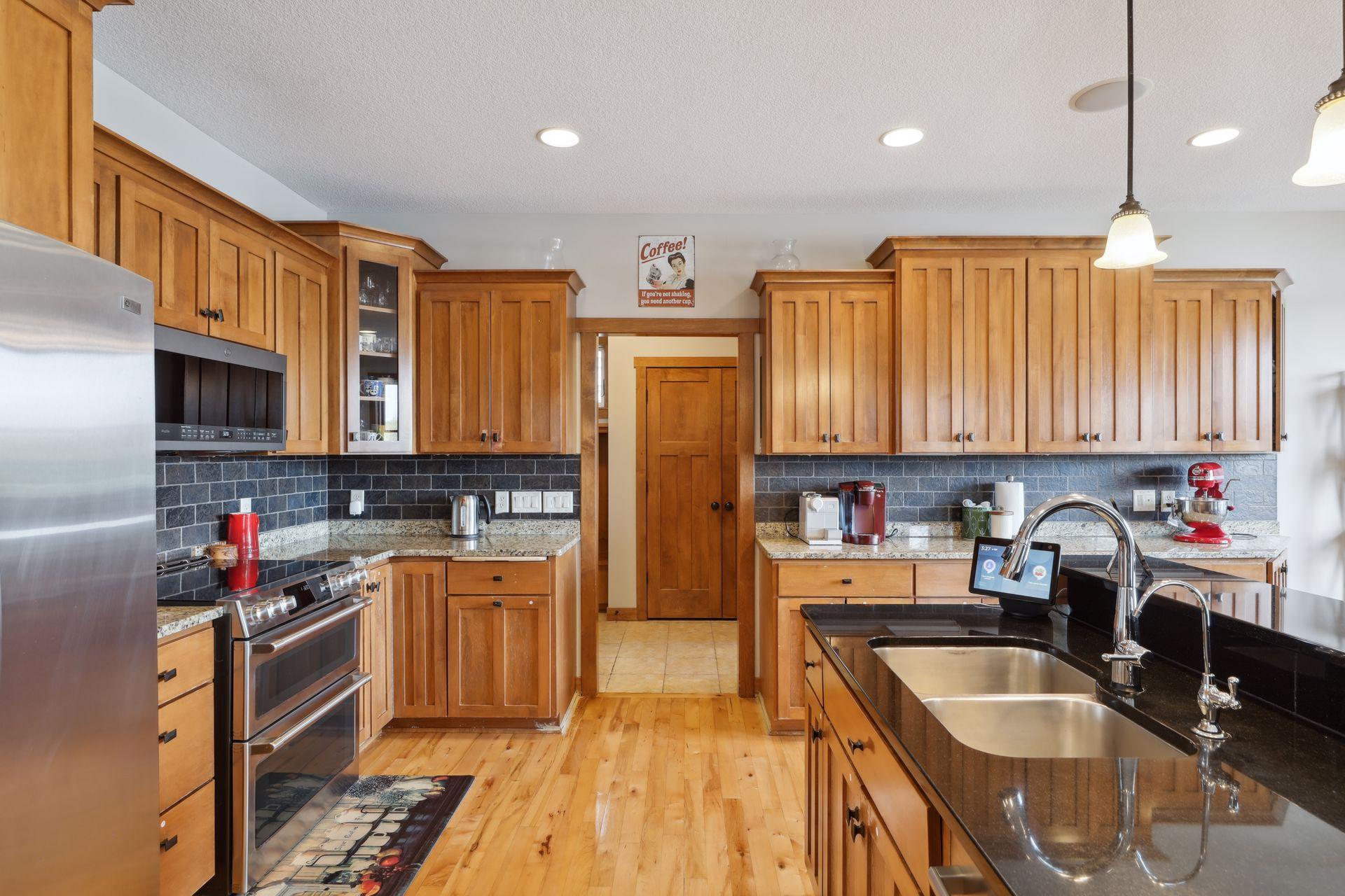 10590 Watersedge Lane