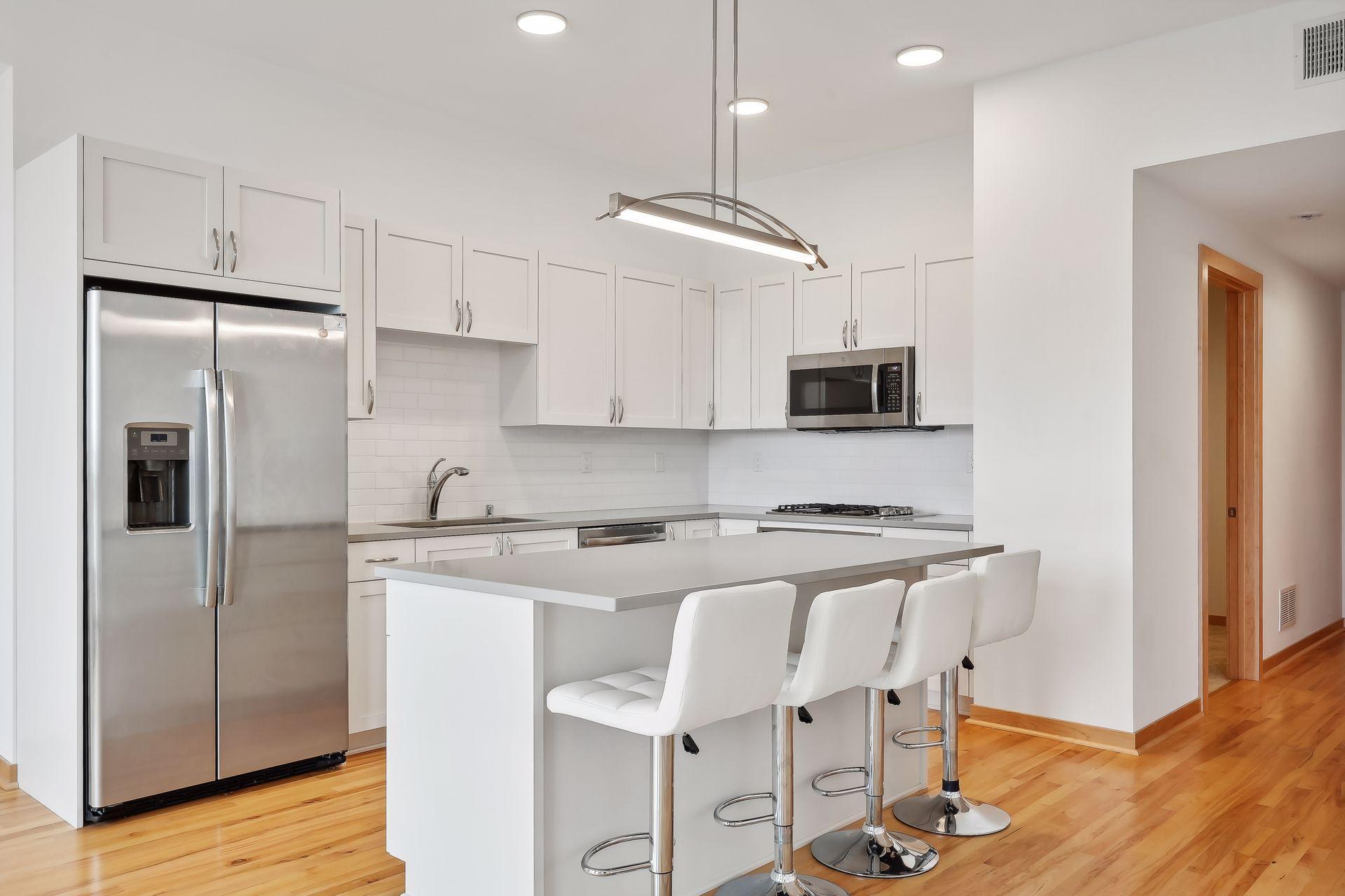 1240 S 2nd Street Unit: 707
