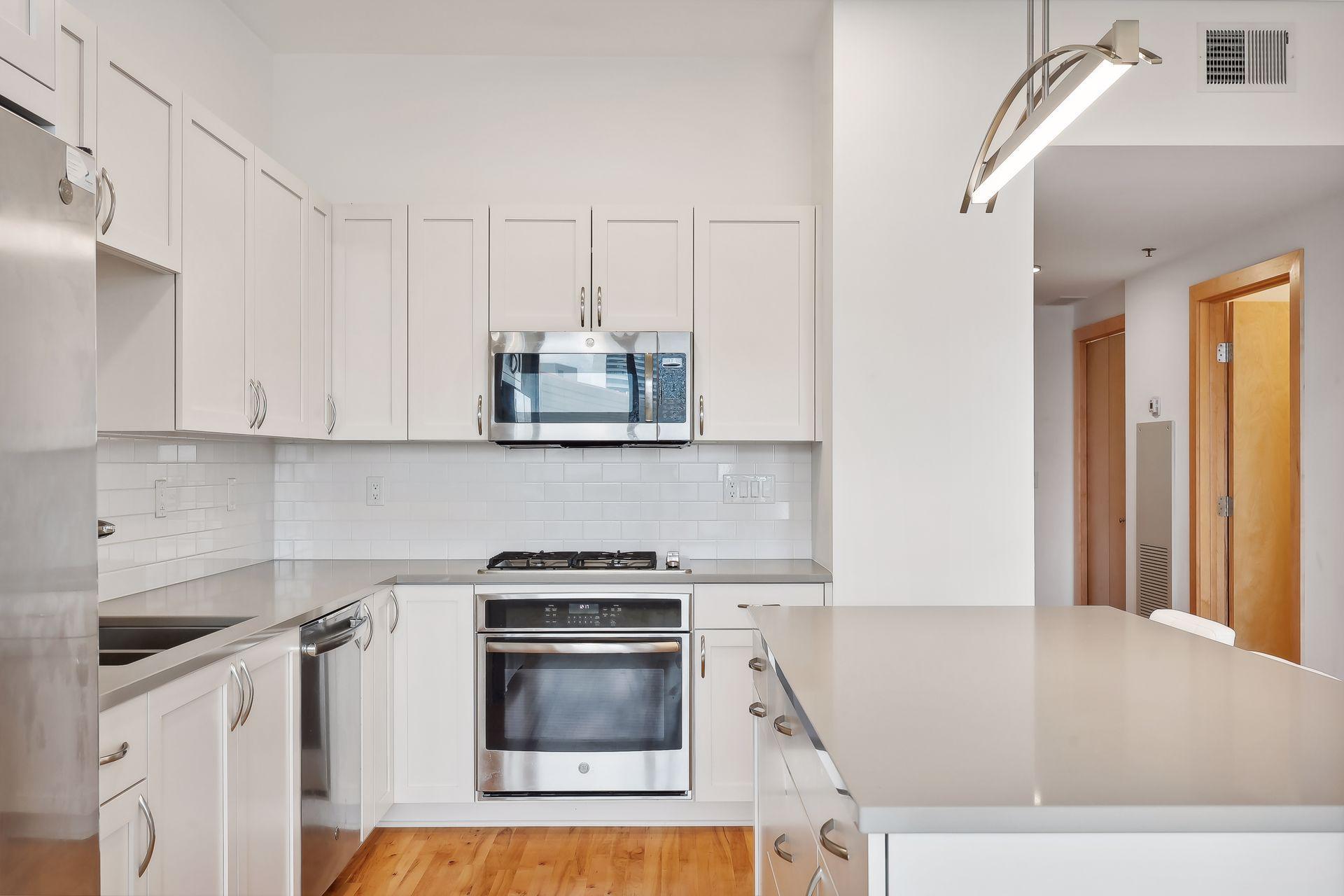 1240 S 2nd Street Unit: 707