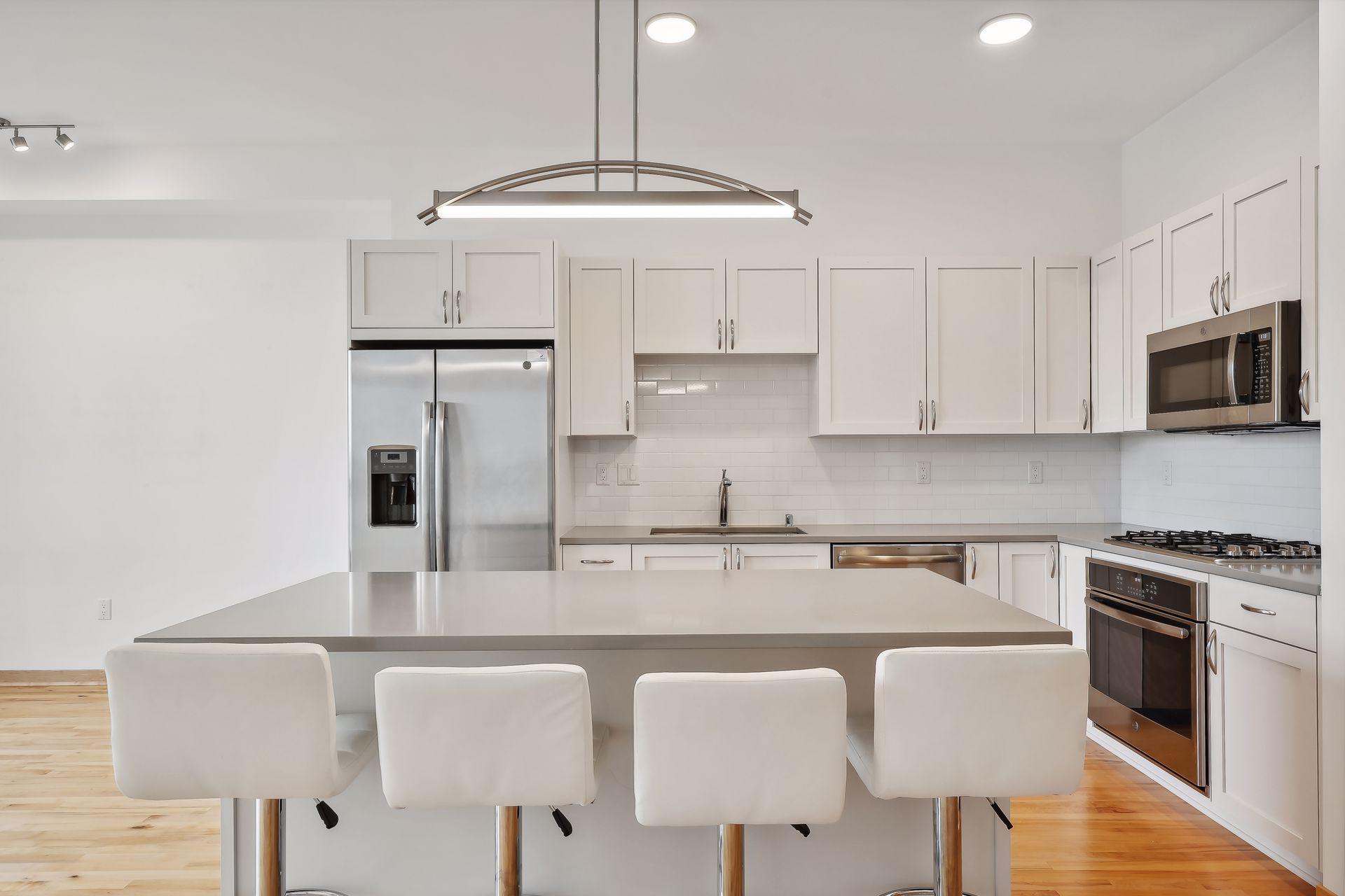 1240 S 2nd Street Unit: 707