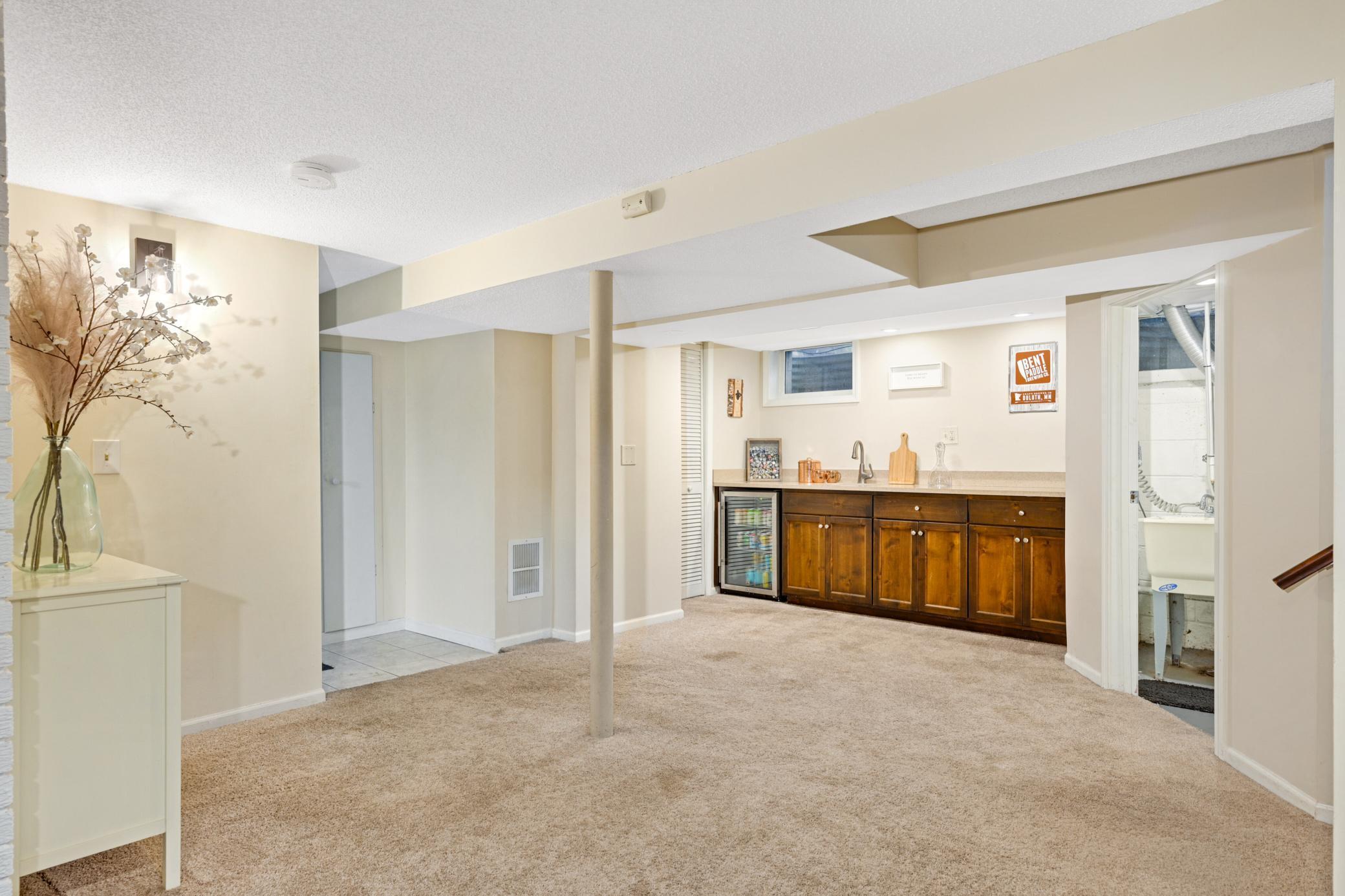 3706 W 90th Street