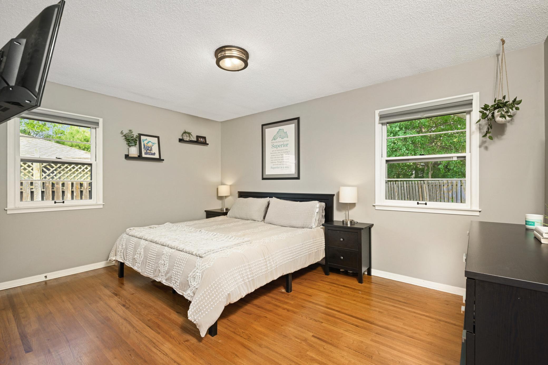 3706 W 90th Street