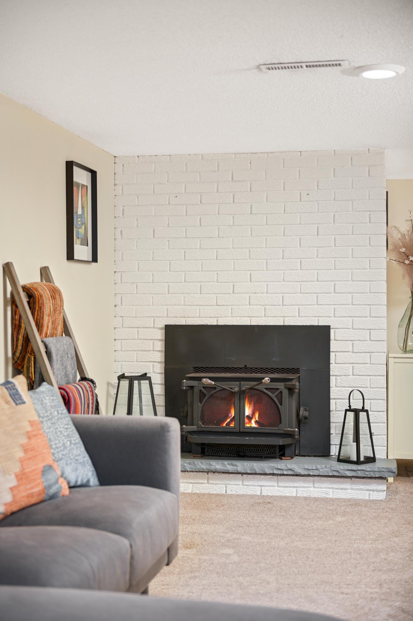 3706 W 90th Street