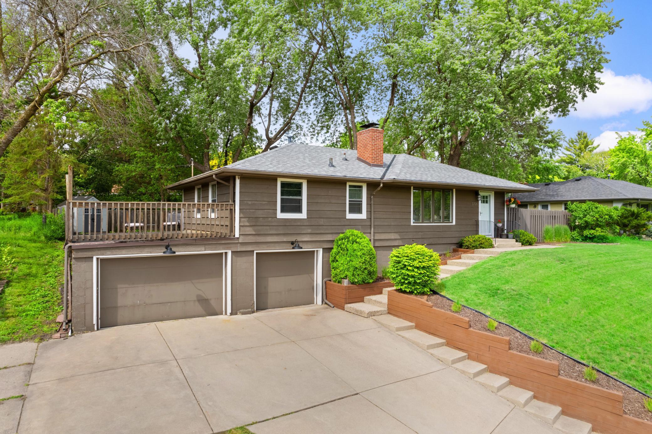 3706 W 90th Street