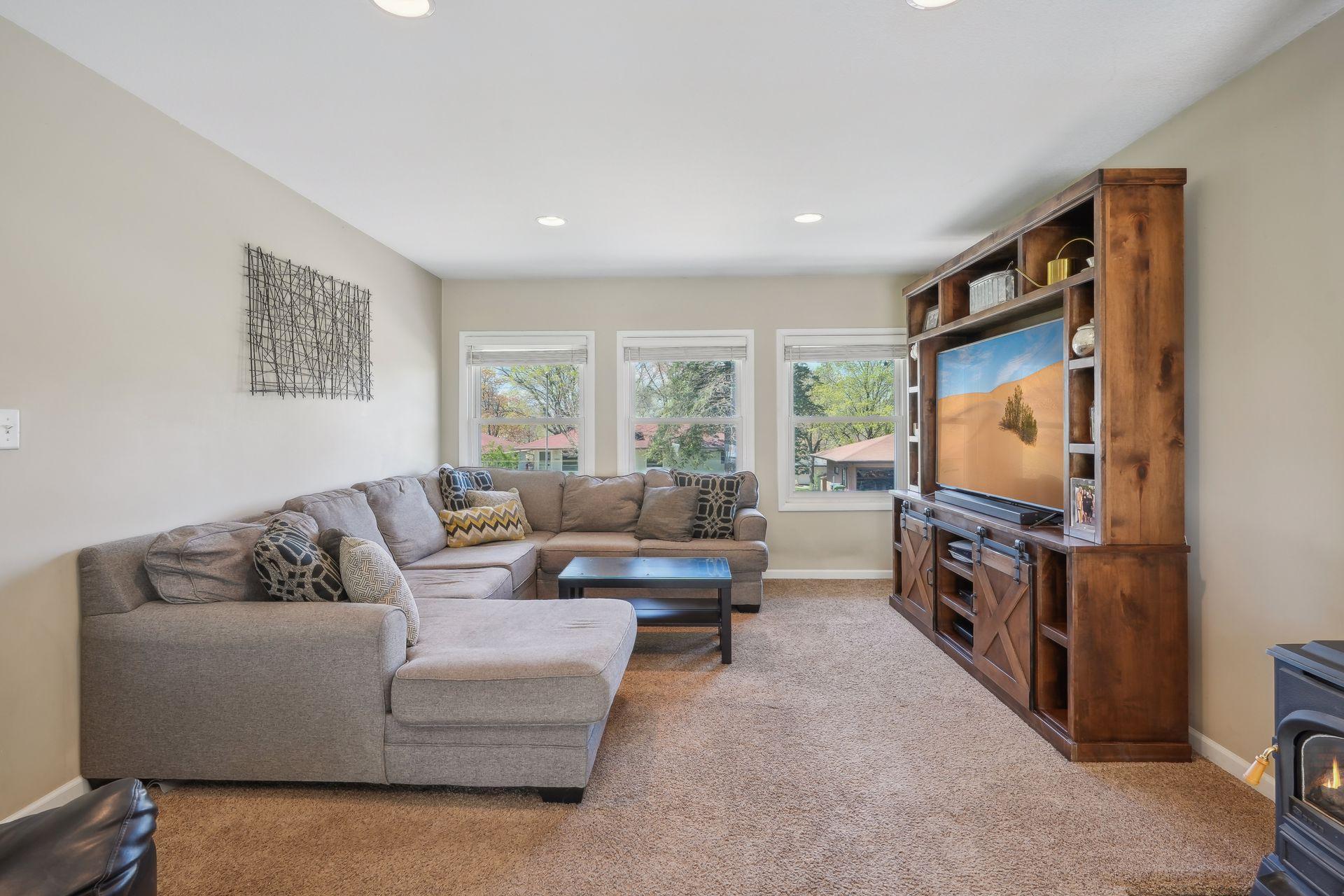 2986 Northview Street