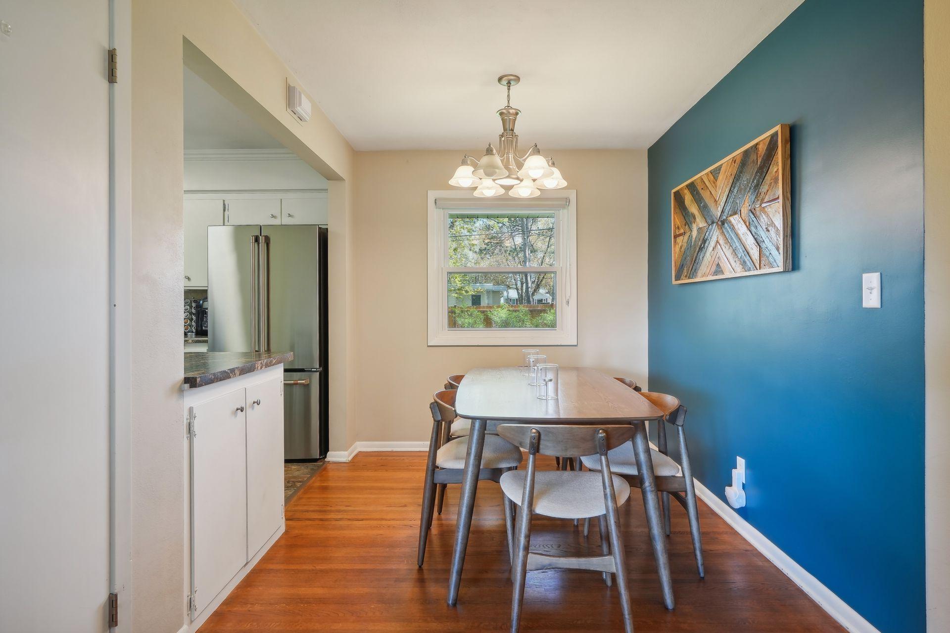 2986 Northview Street