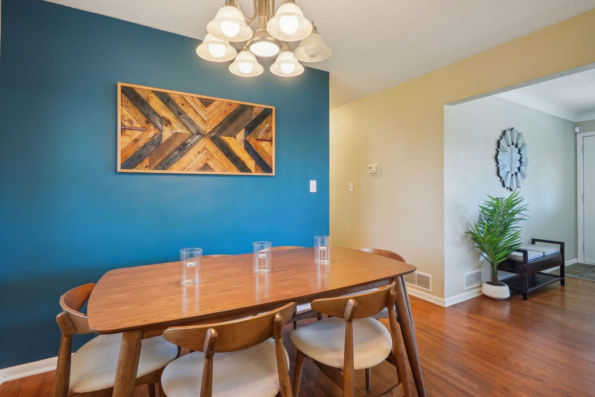 2986 Northview Street