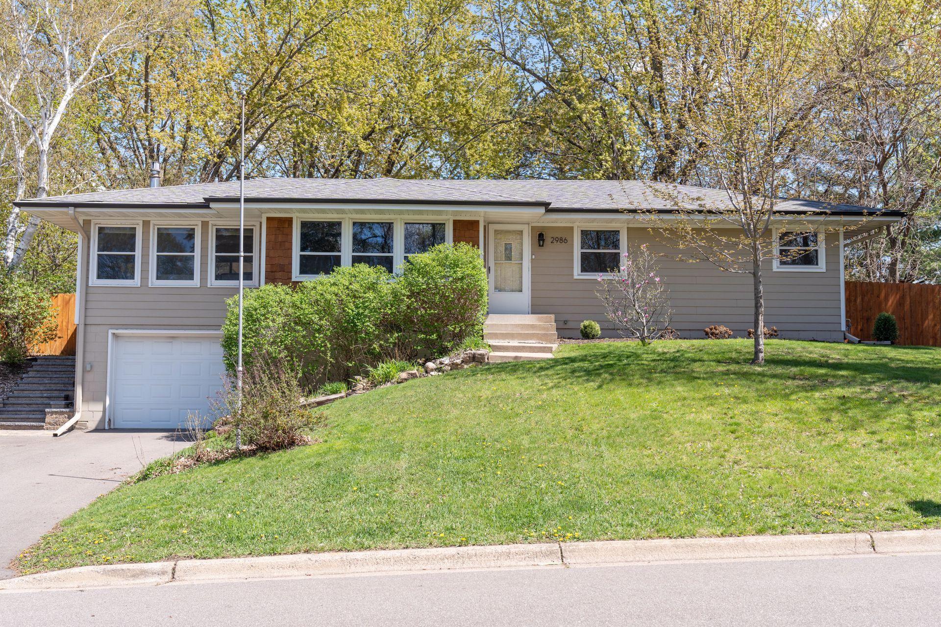 2986 Northview Street