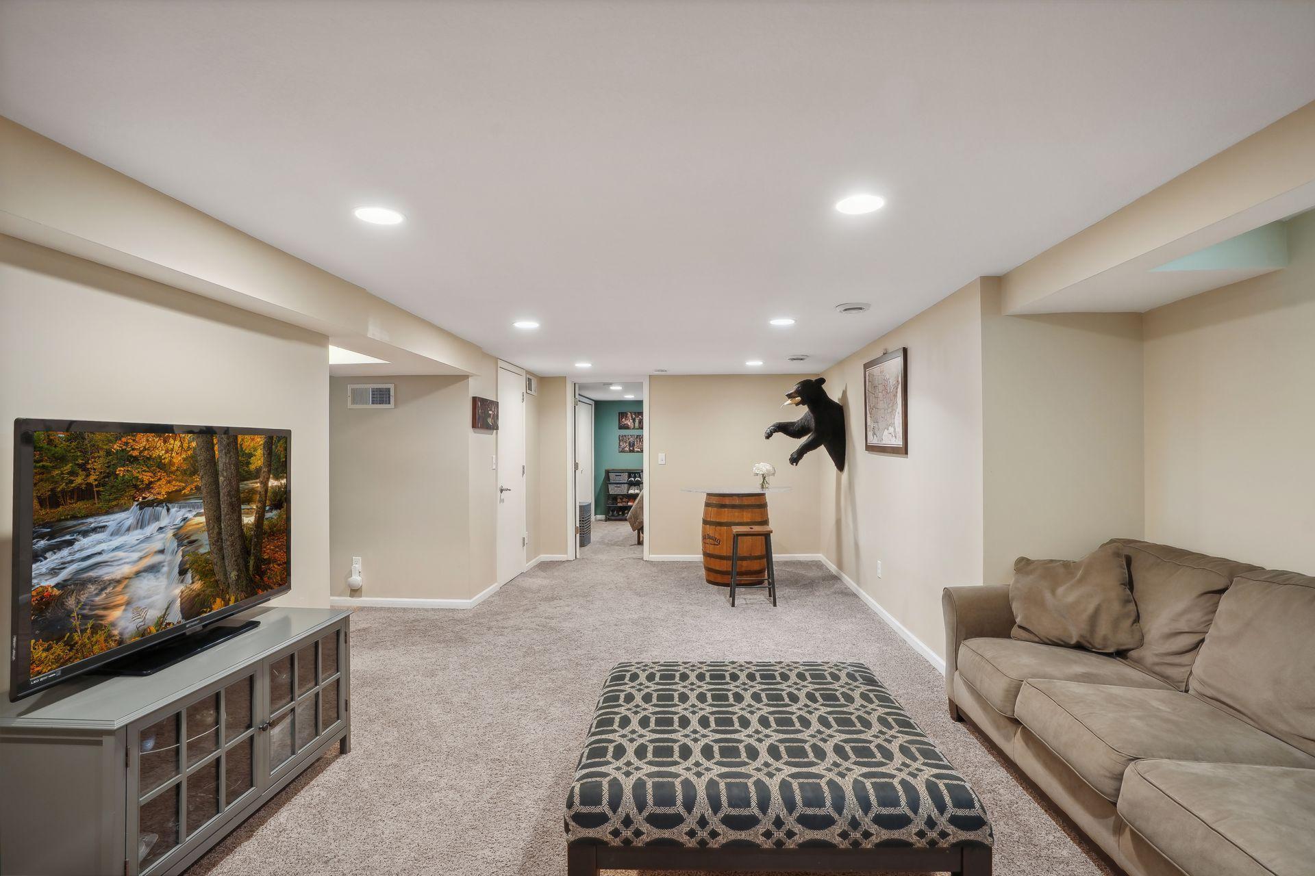 2986 Northview Street