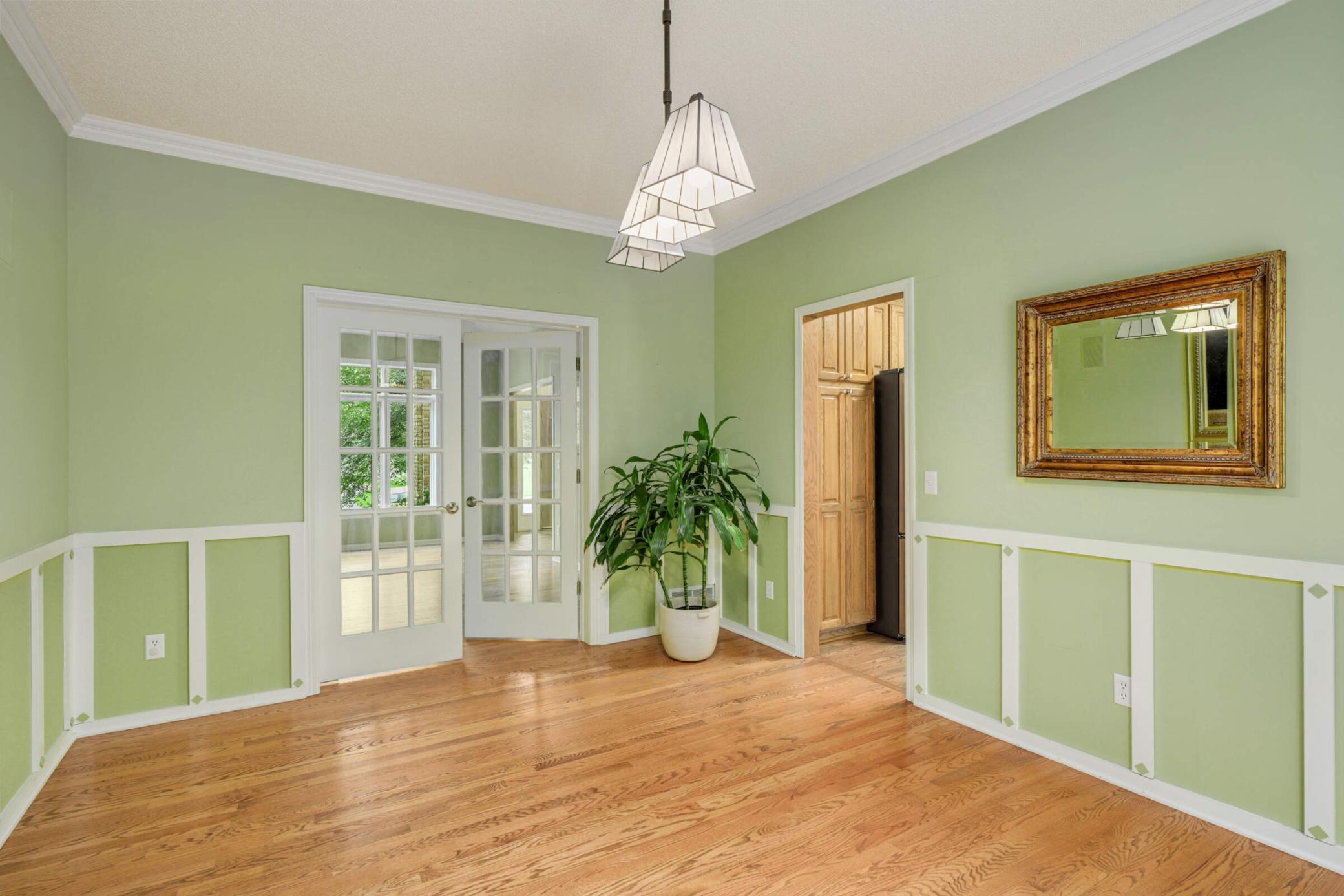 4295 Dartmouth Court