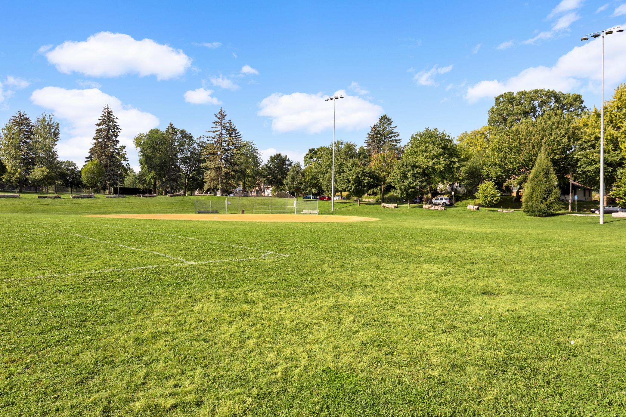 3706 Girard Avenue N