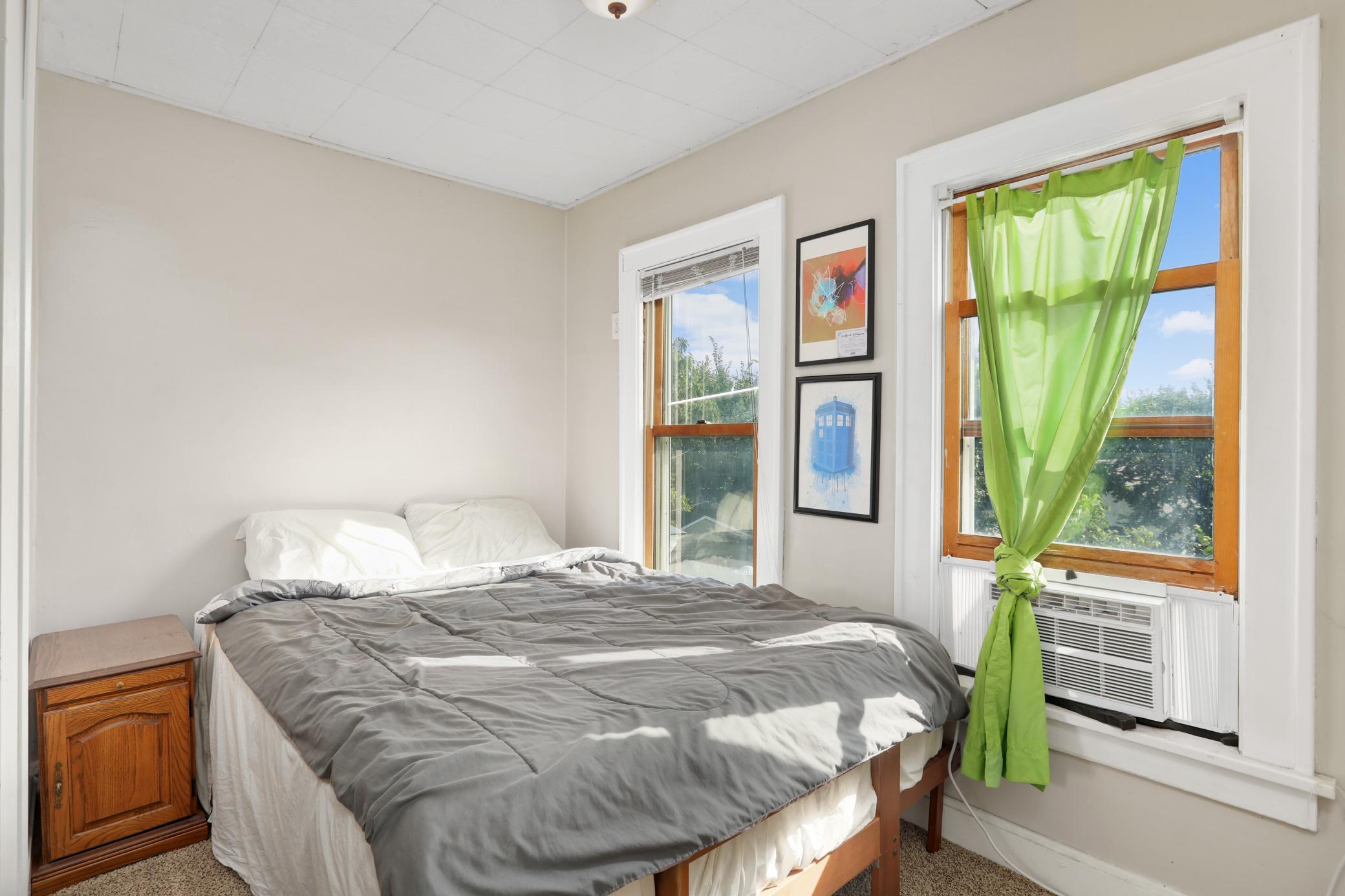 3706 Girard Avenue N