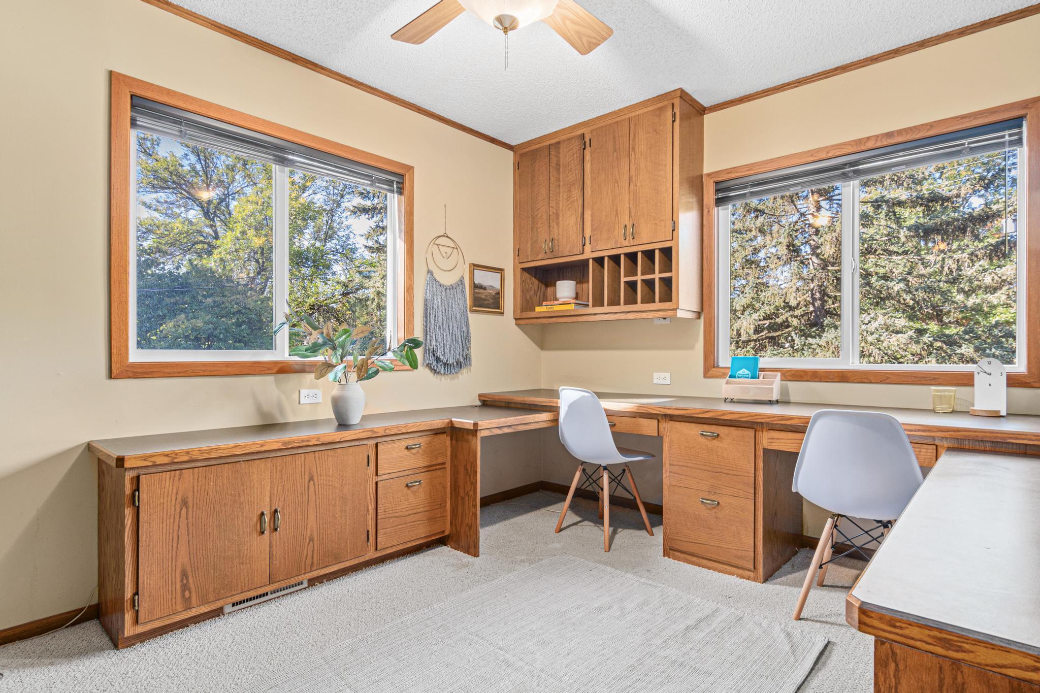 2950 Western Avenue N