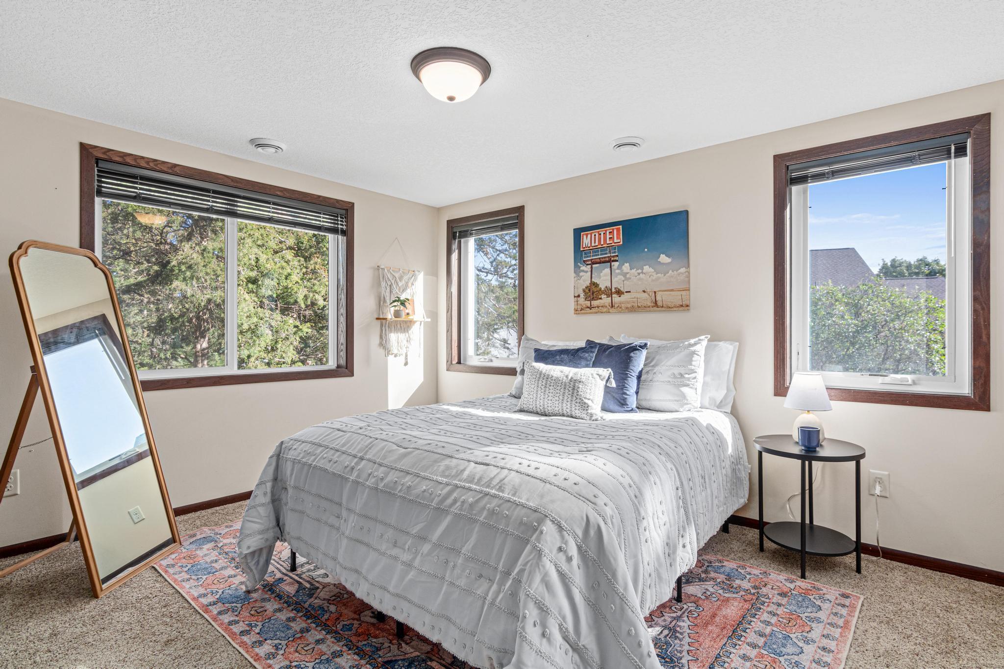 2950 Western Avenue N