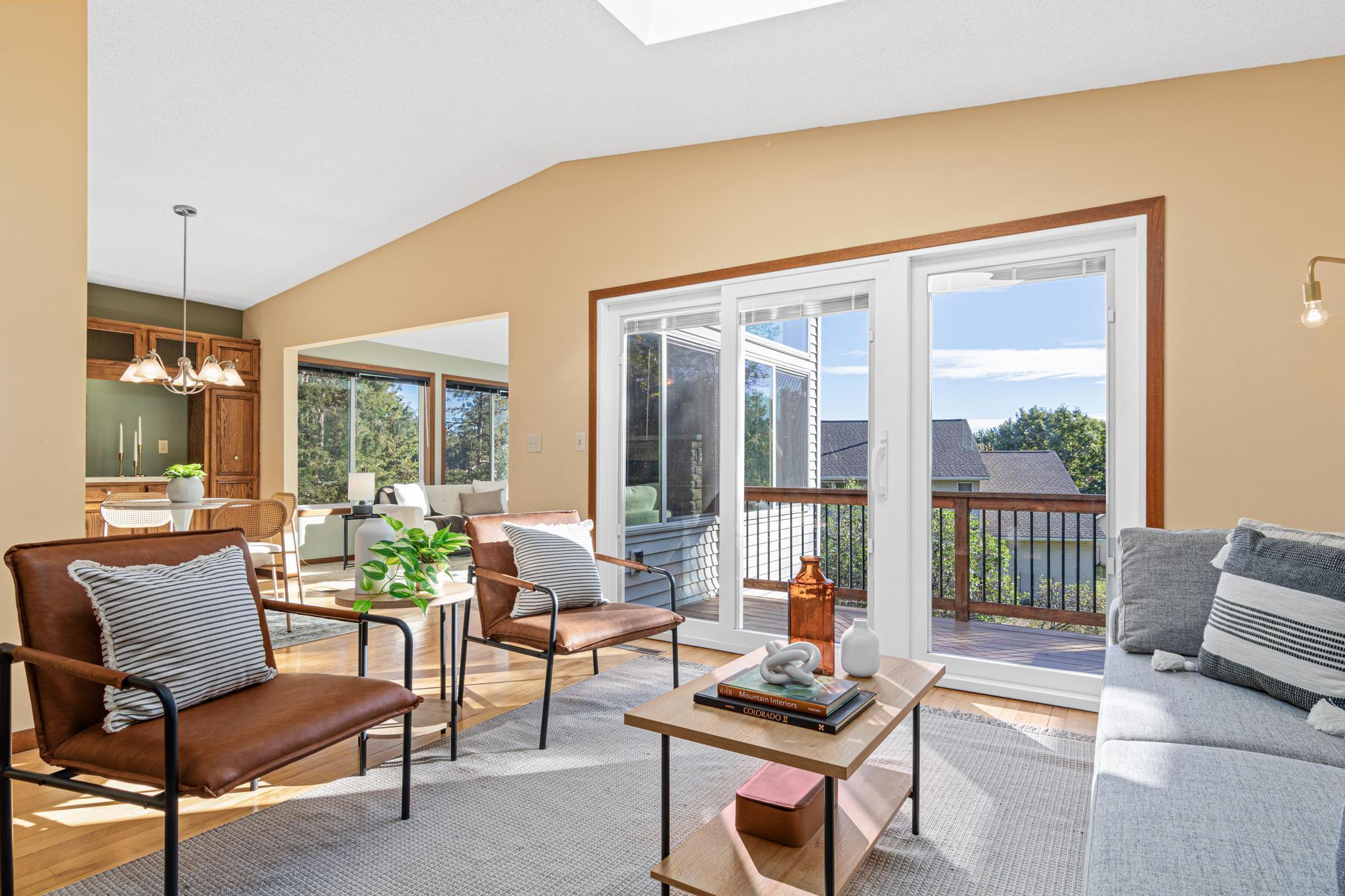 2950 Western Avenue N