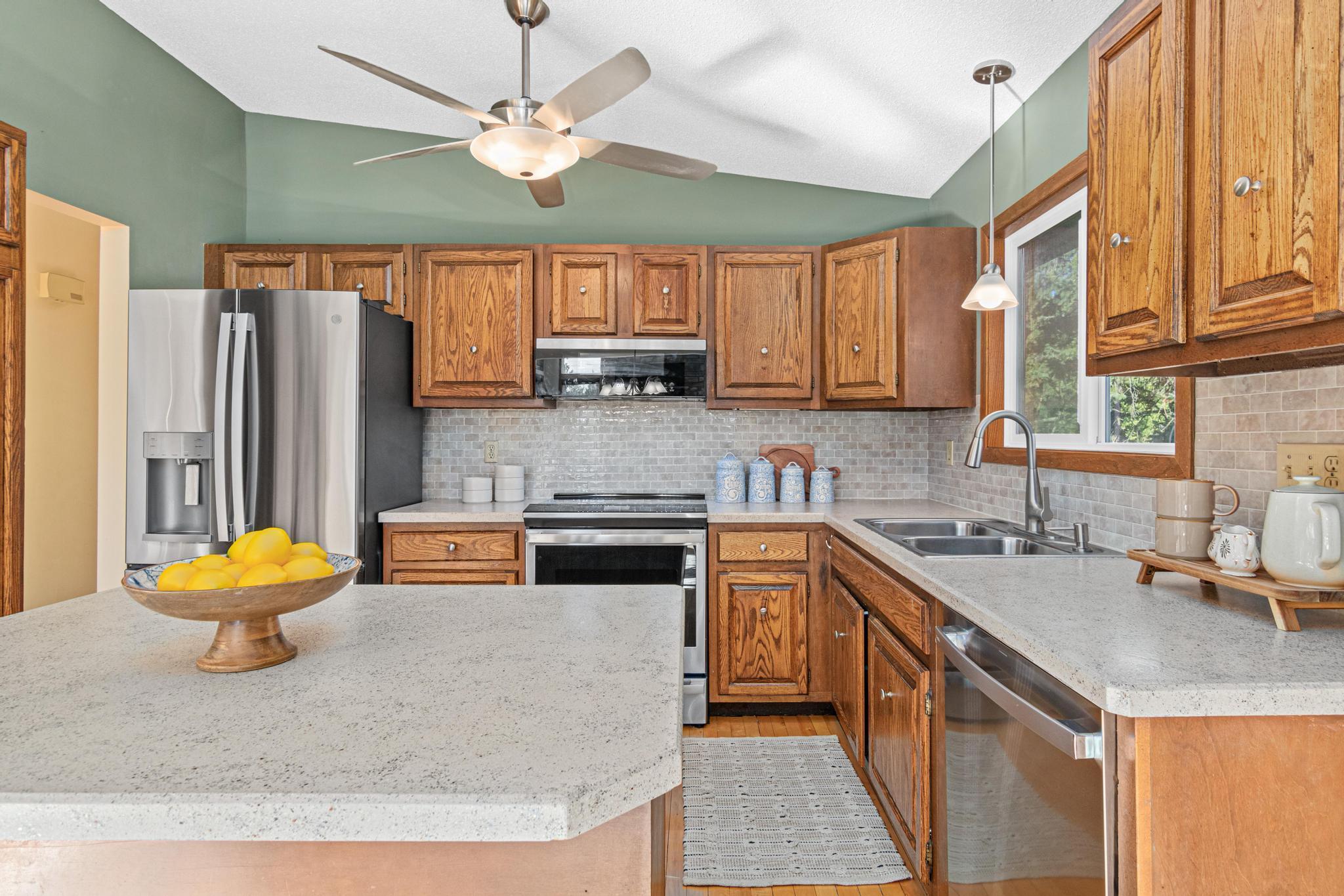 2950 Western Avenue N