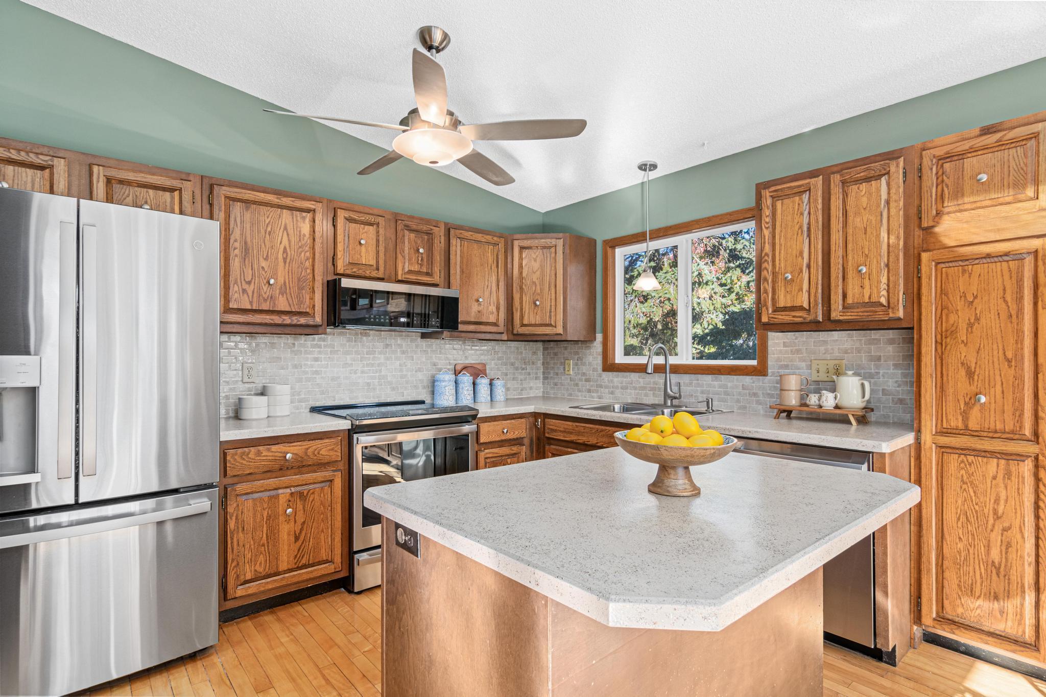 2950 Western Avenue N