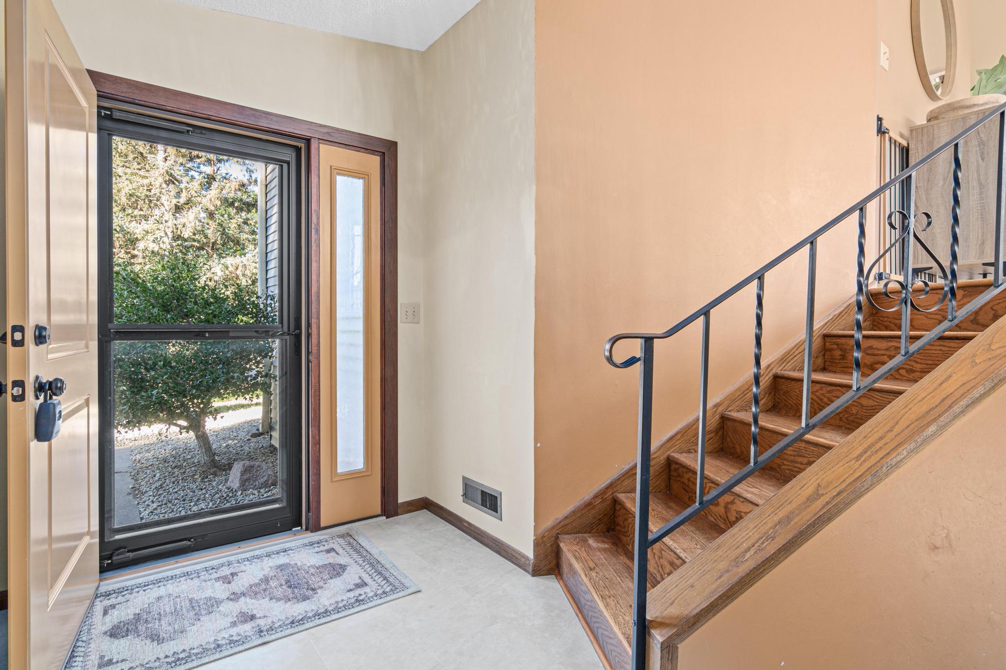 2950 Western Avenue N