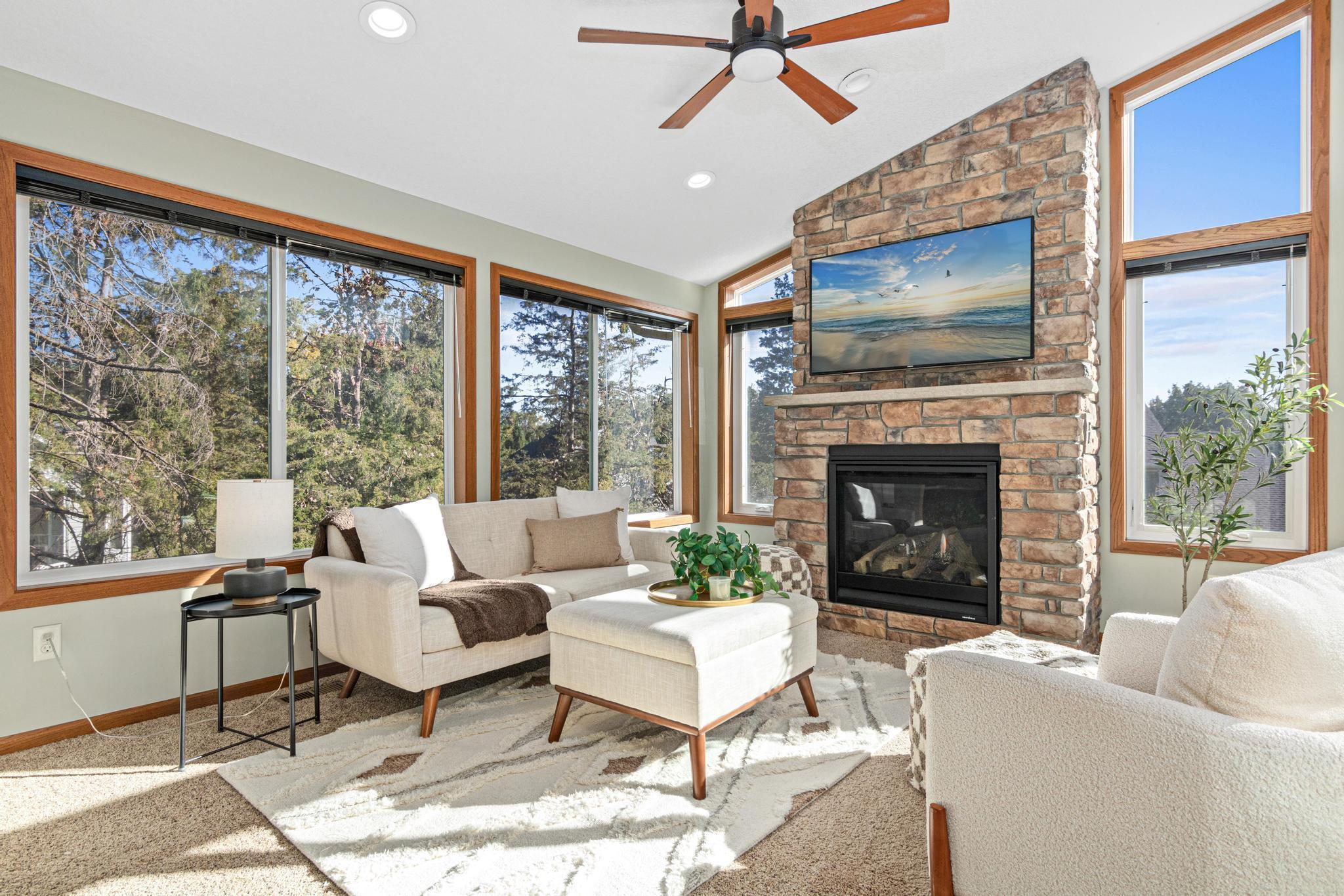 2950 Western Avenue N