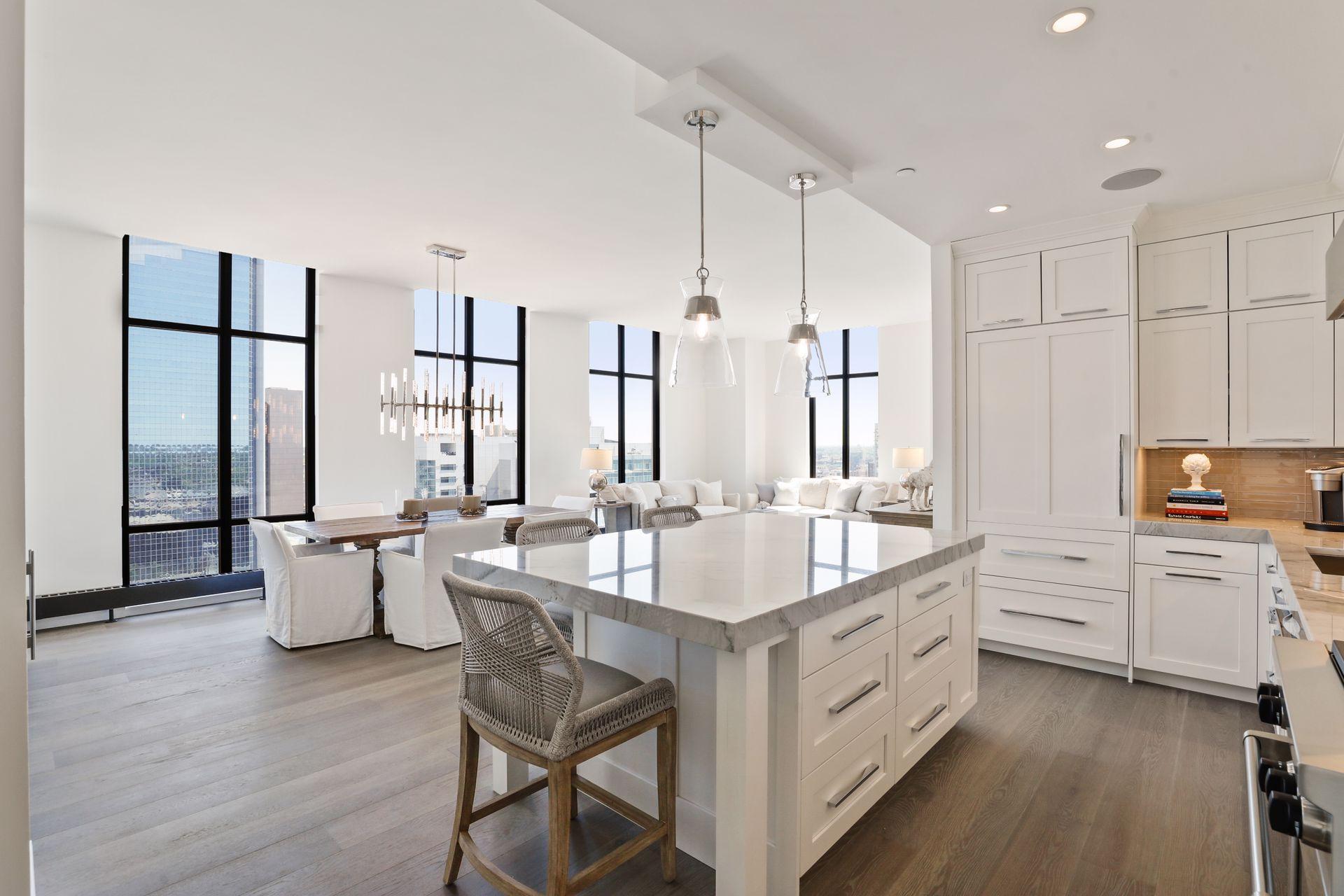 201 S 11th Street Unit: 2220