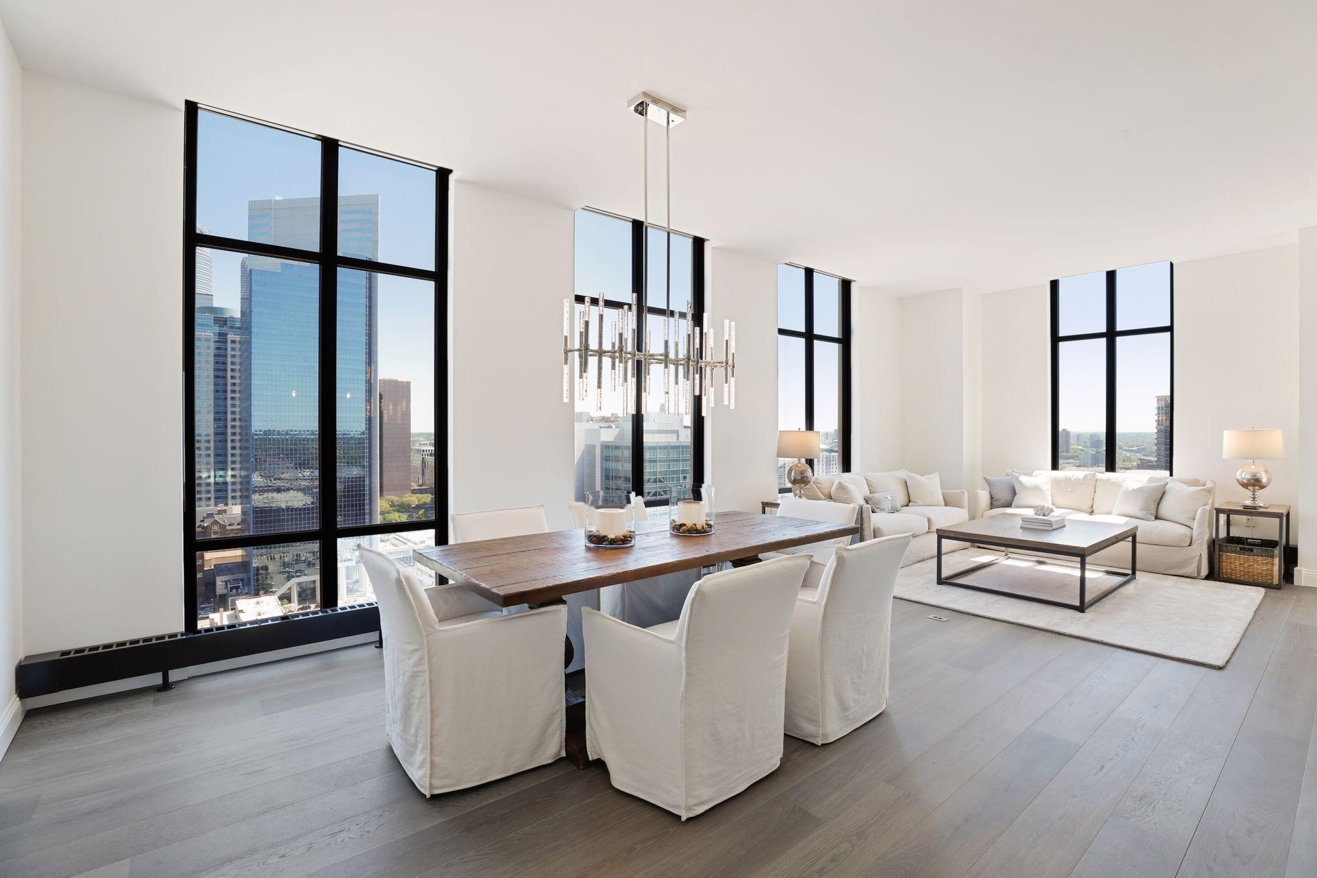 201 S 11th Street Unit: 2220